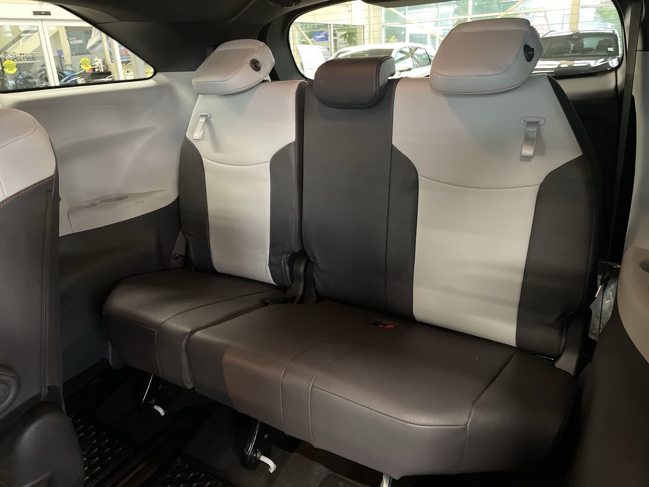 2024 Toyota Sienna Hybrid