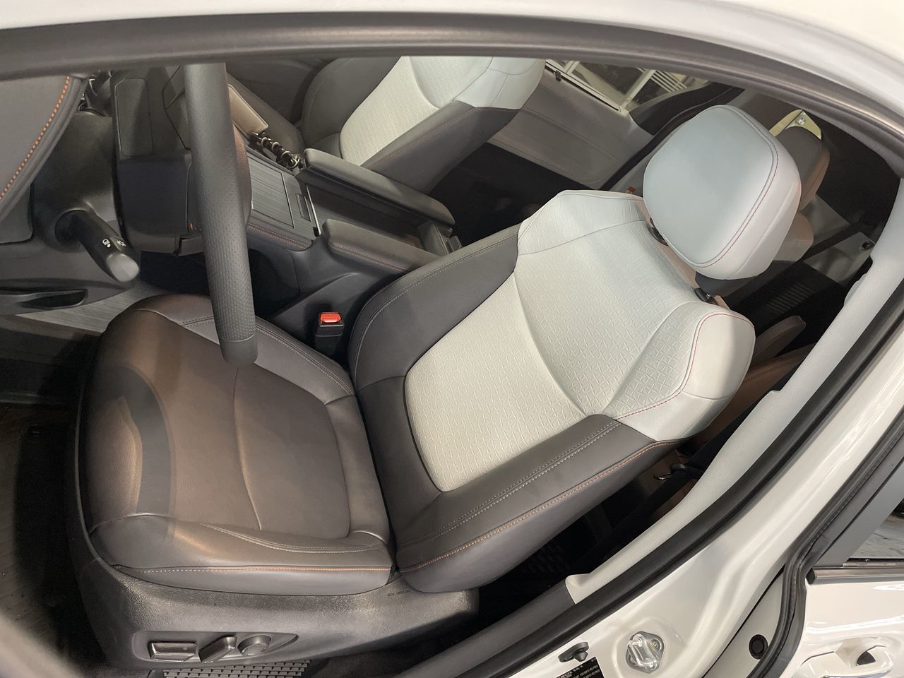 2024 Toyota Sienna Hybrid