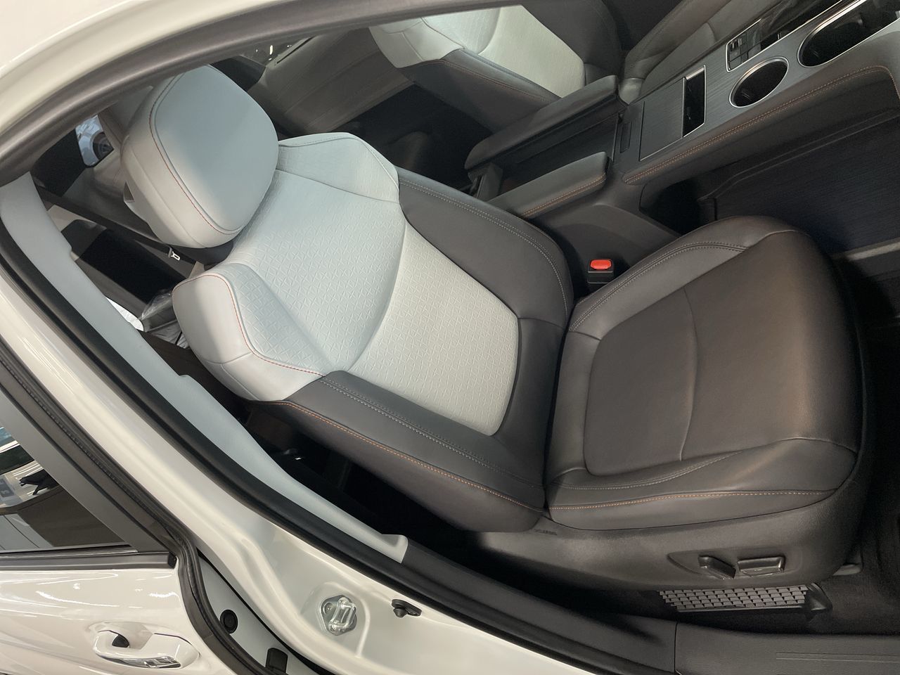 2024 Toyota Sienna Hybrid