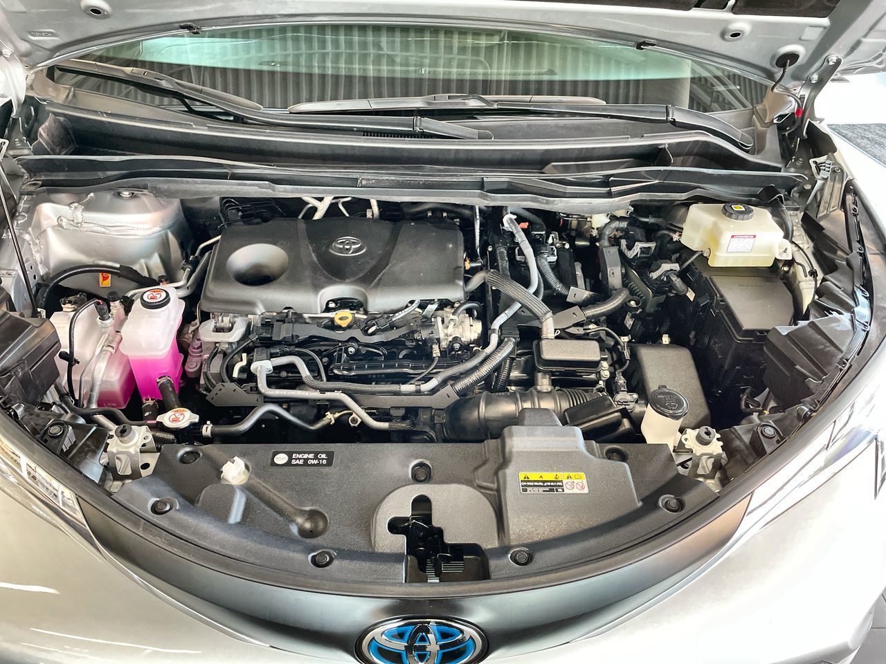 2025 Toyota Sienna Hybrid