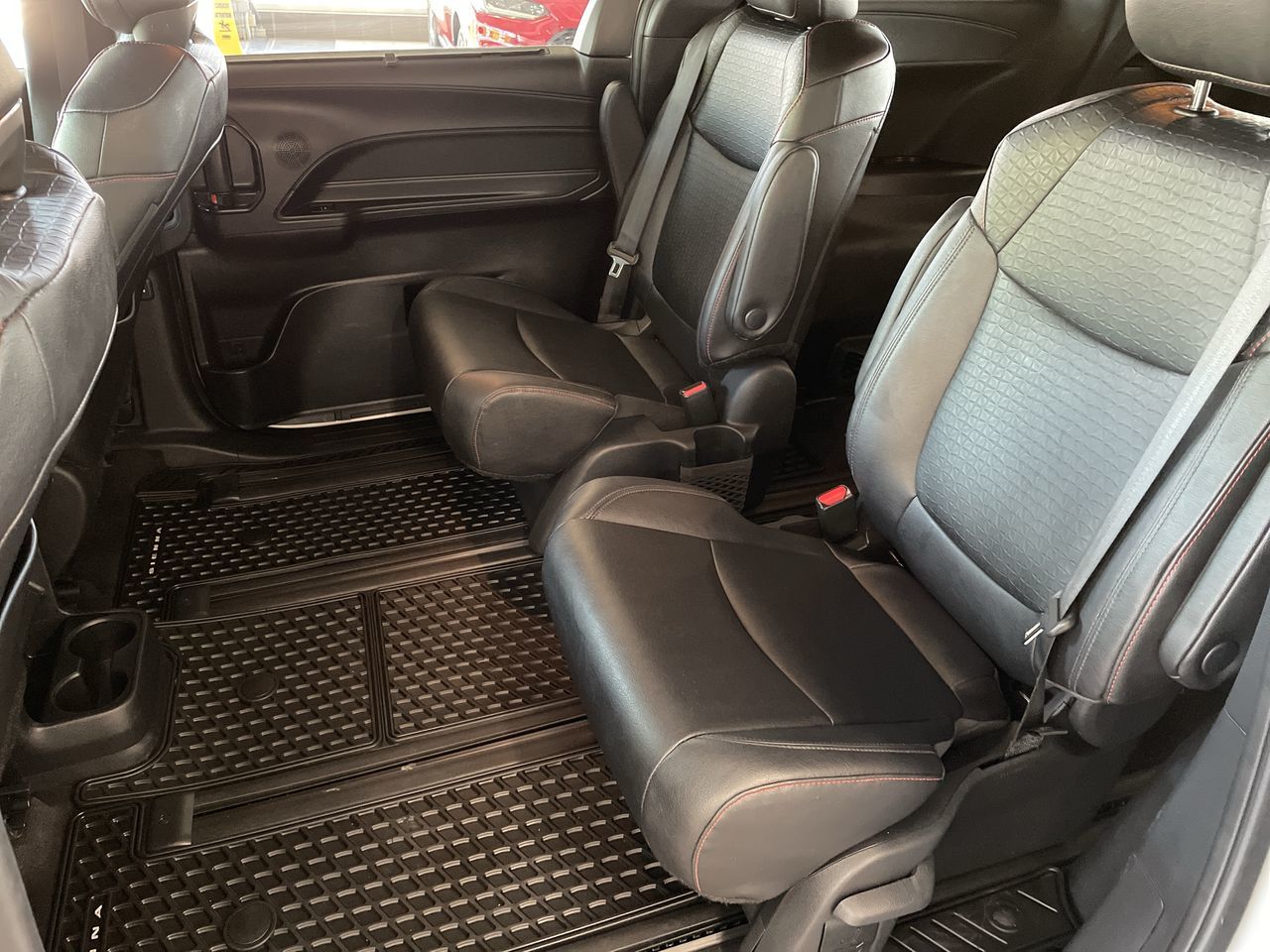 2025  Sienna Hybrid