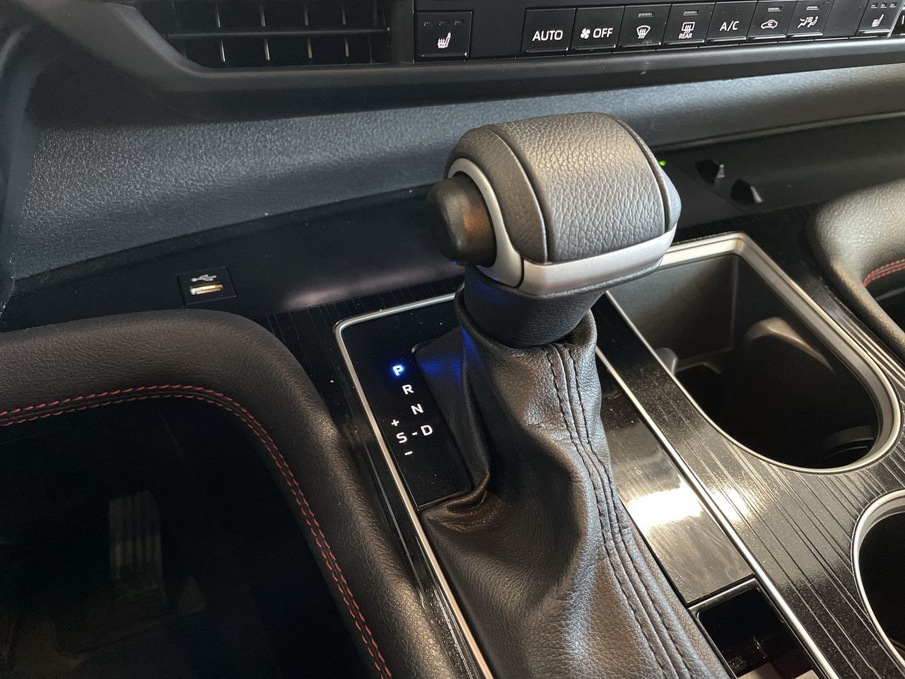 2025  Sienna Hybrid