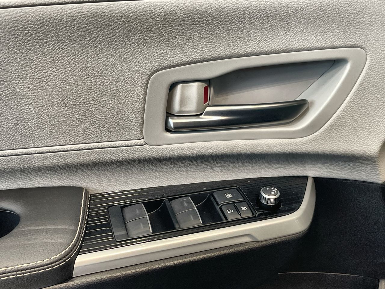 2026 Toyota Sienna Hybrid