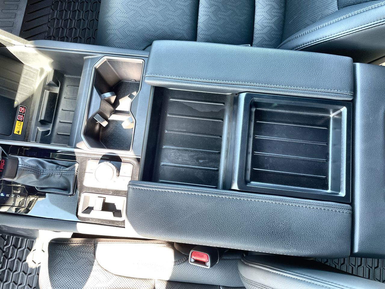 2025 Toyota TUNDRA HYBRID