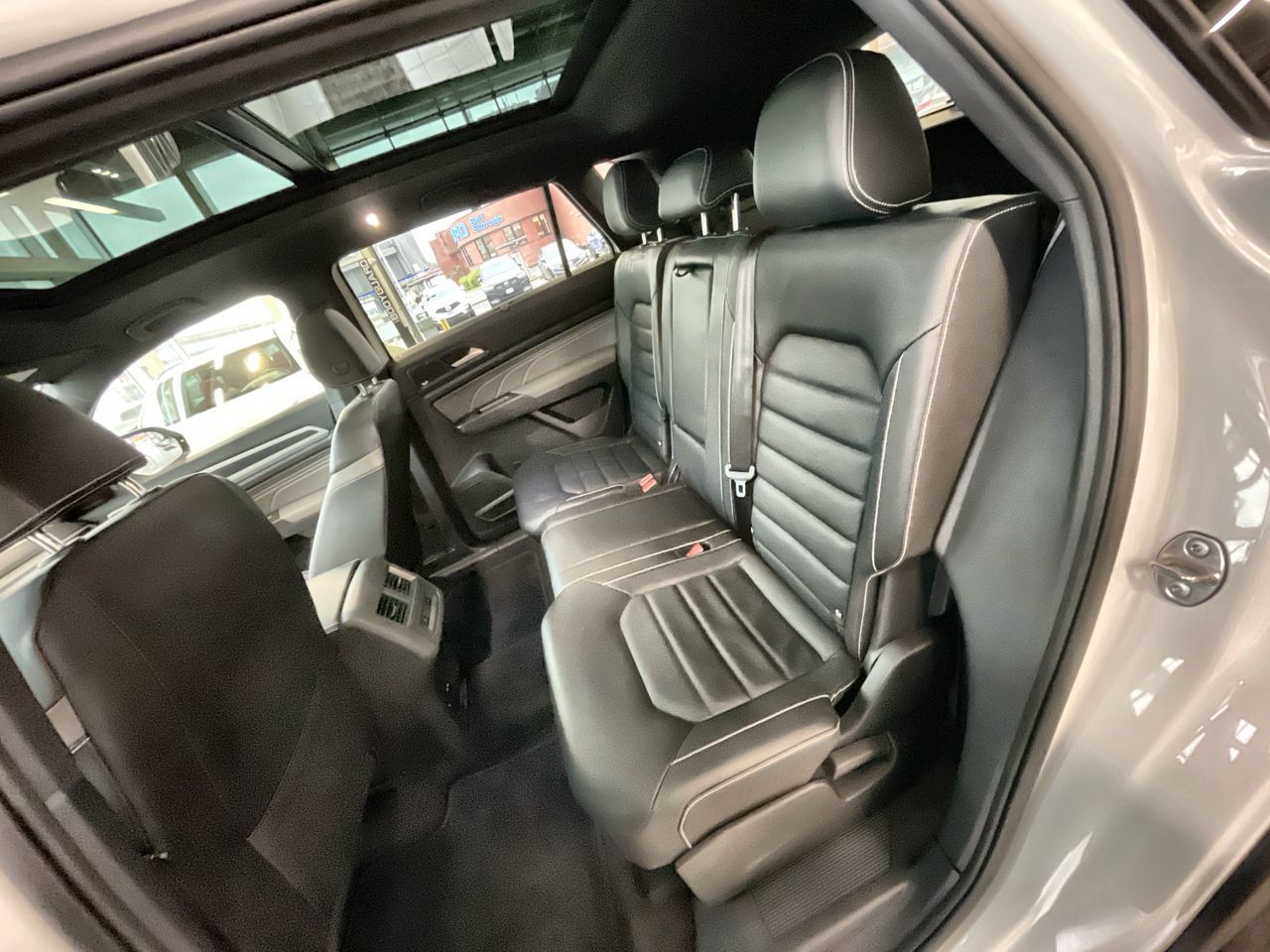 Volkswagen Atlas Cross Sport  2022 à Vancouver, Colombie-Britannique