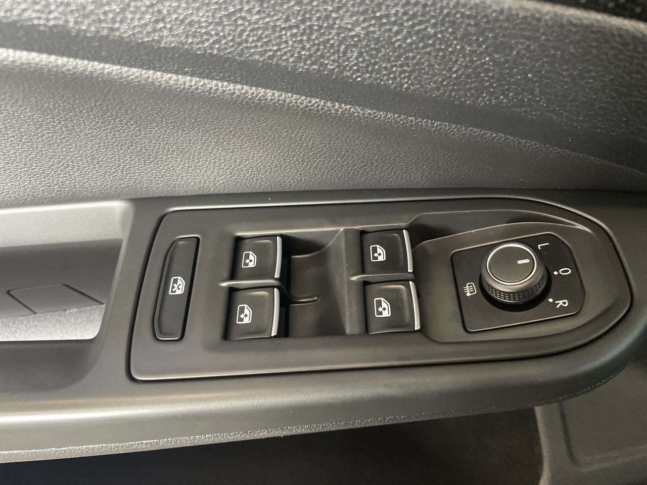 2022 Volkswagen Golf R