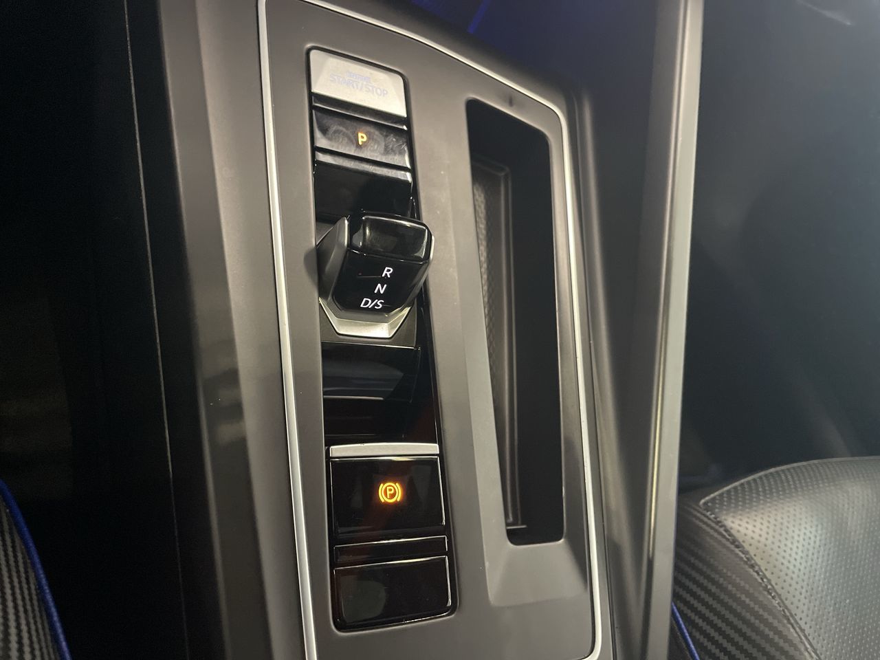 2022 Volkswagen Golf R