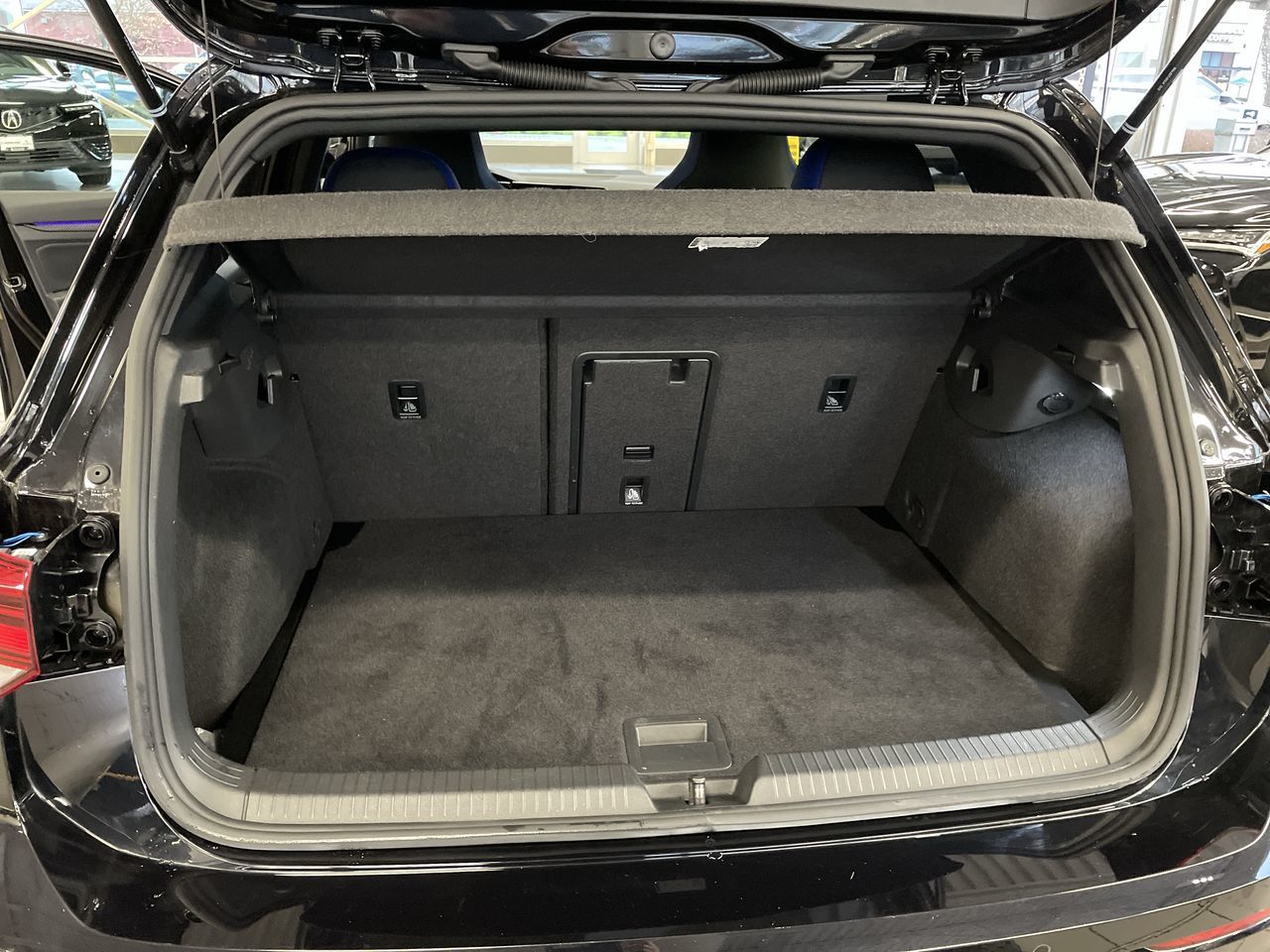 2024 Volkswagen Golf R