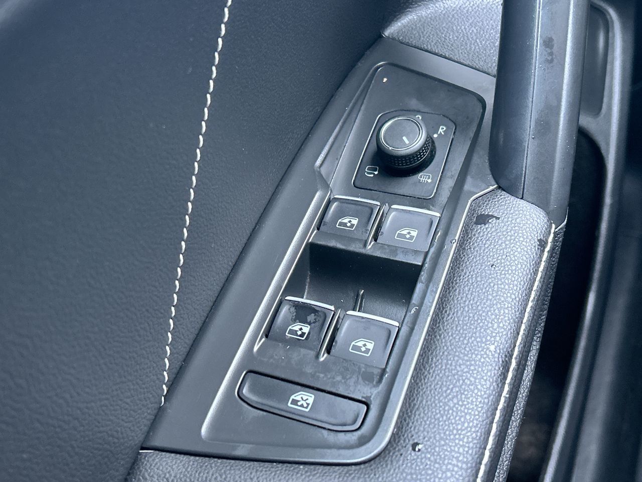 2023 Volkswagen Tiguan in Vancouver, British Columbia