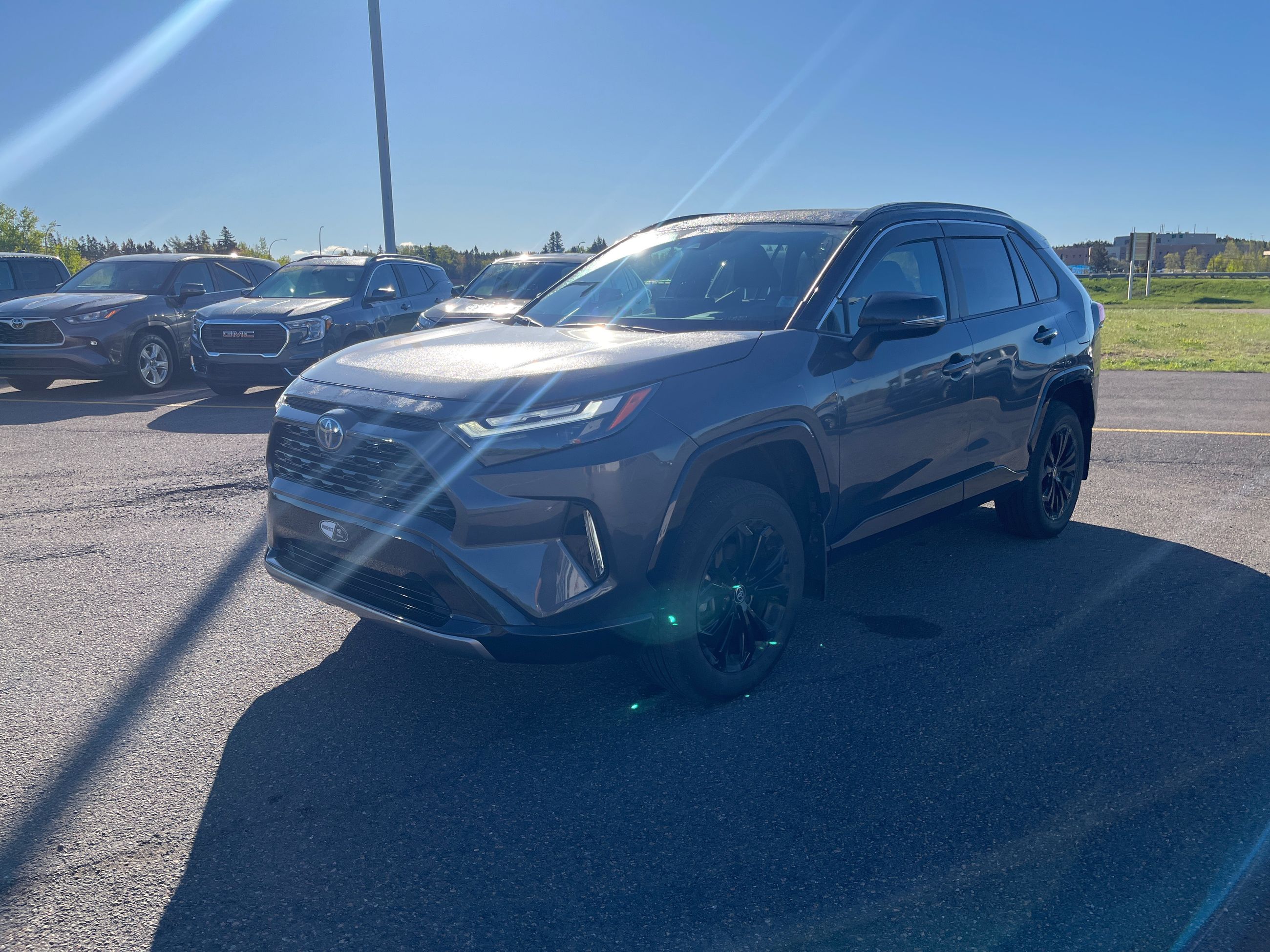 2023 Toyota RAV4 XSE Hybrid