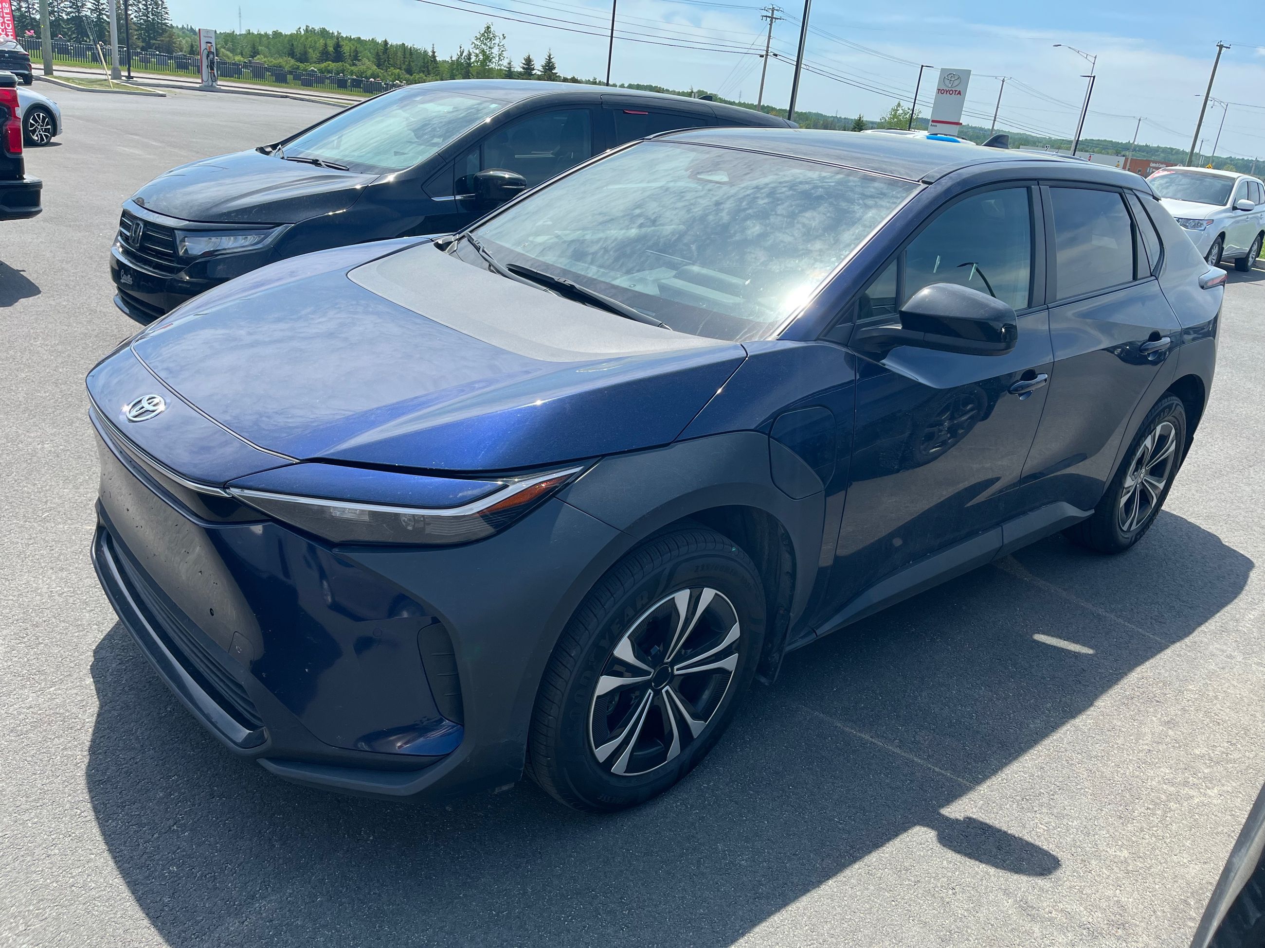 2023 Toyota bZ4X XLE