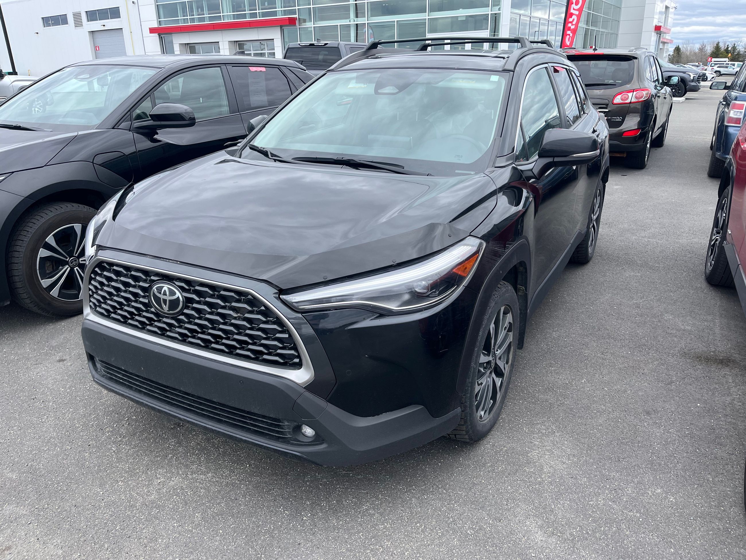 2023 Toyota Corolla Cross XLE