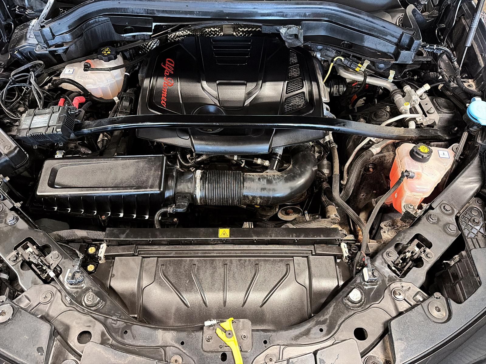 Photo Alfa Romeo Stelvio Ti Sport AWD 2021 #8