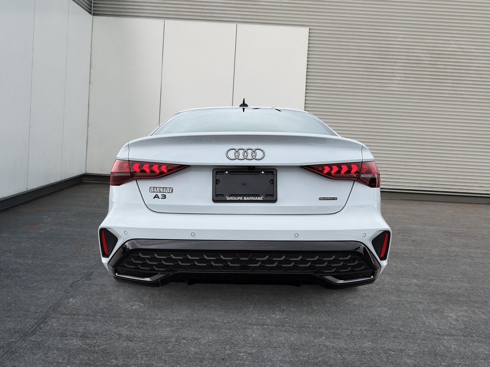 Photo Audi A3 Sedan Progressiv S-Line Quattro 2025 #3
