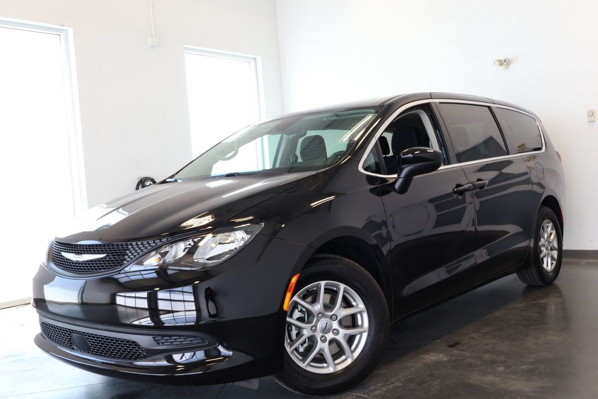 2026 Chrysler Grand Caravan SXT