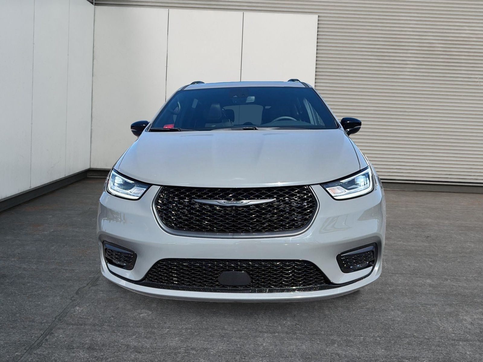 Photo 2025 Chrysler Pacifica Limited #2
