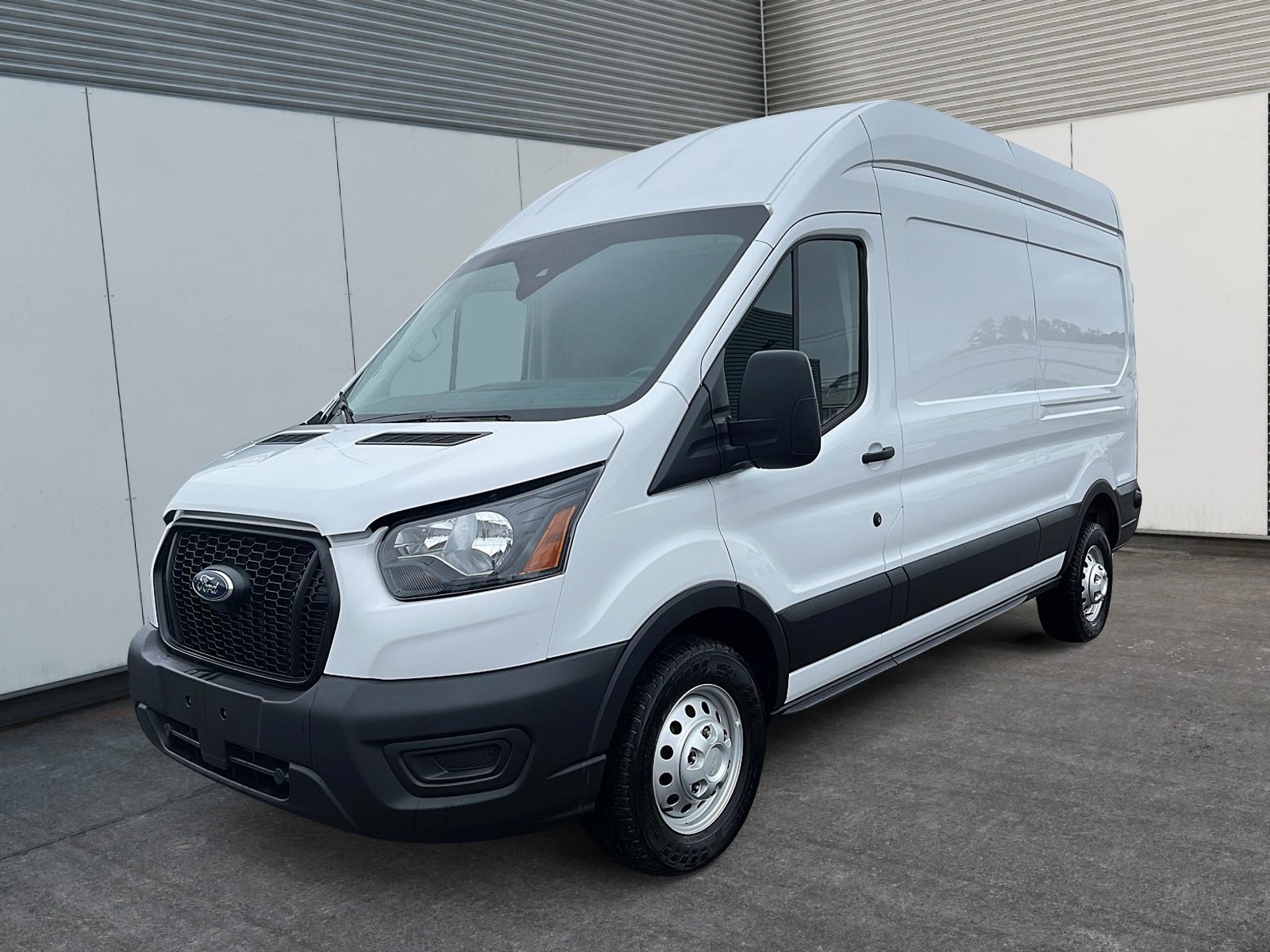 Photo Ford Transit Cargo Van HIGH ROOF 2500 AWD 2025 #1