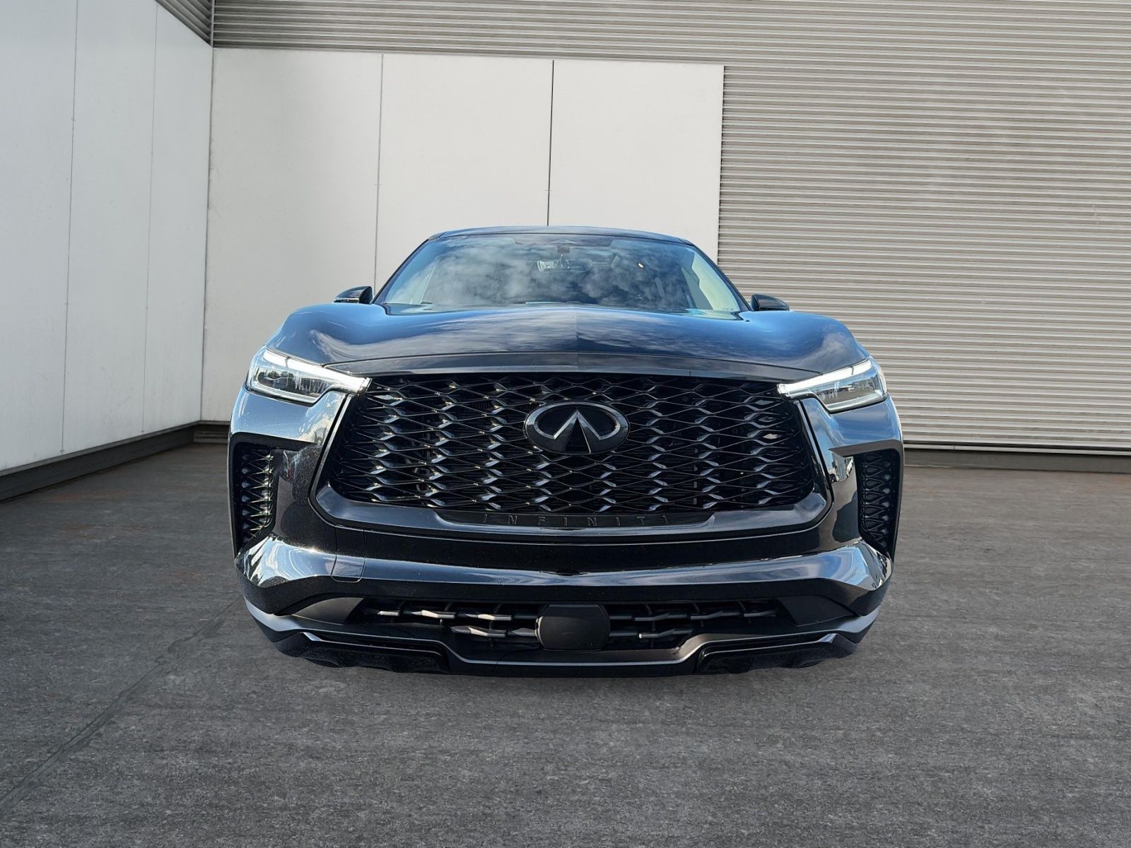 Photo Infiniti QX60 PURE AWD TOIT-PANORAMIQUE 2024 #2