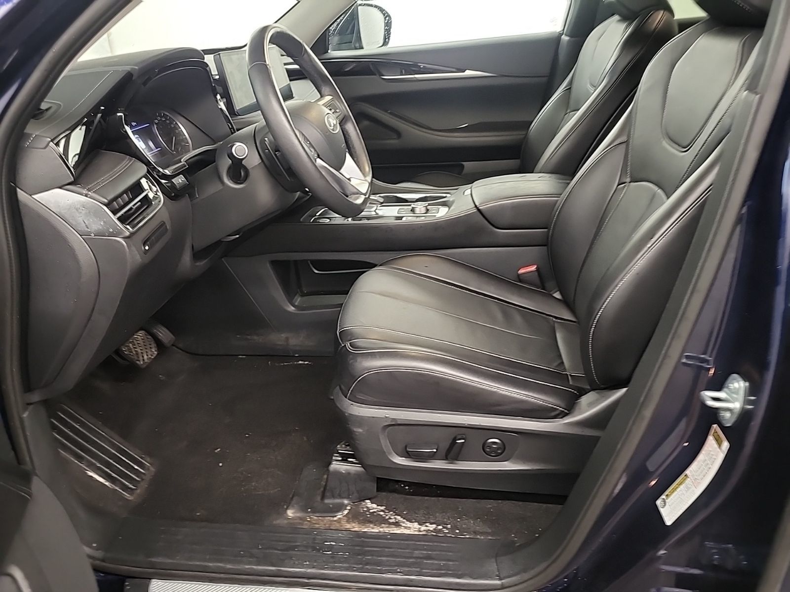 Photo Infiniti QX60 PURE AWD TOIT-PANORAMIQUE 2024 #4