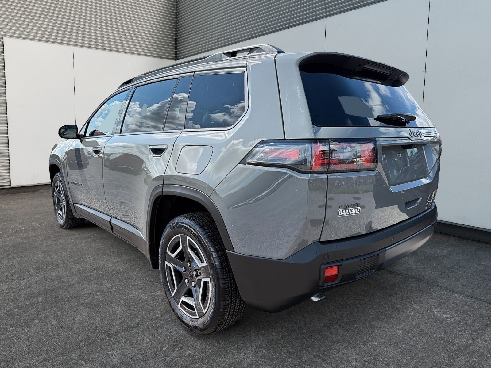 Photo 2026 Jeep Cherokee LAREDO #4