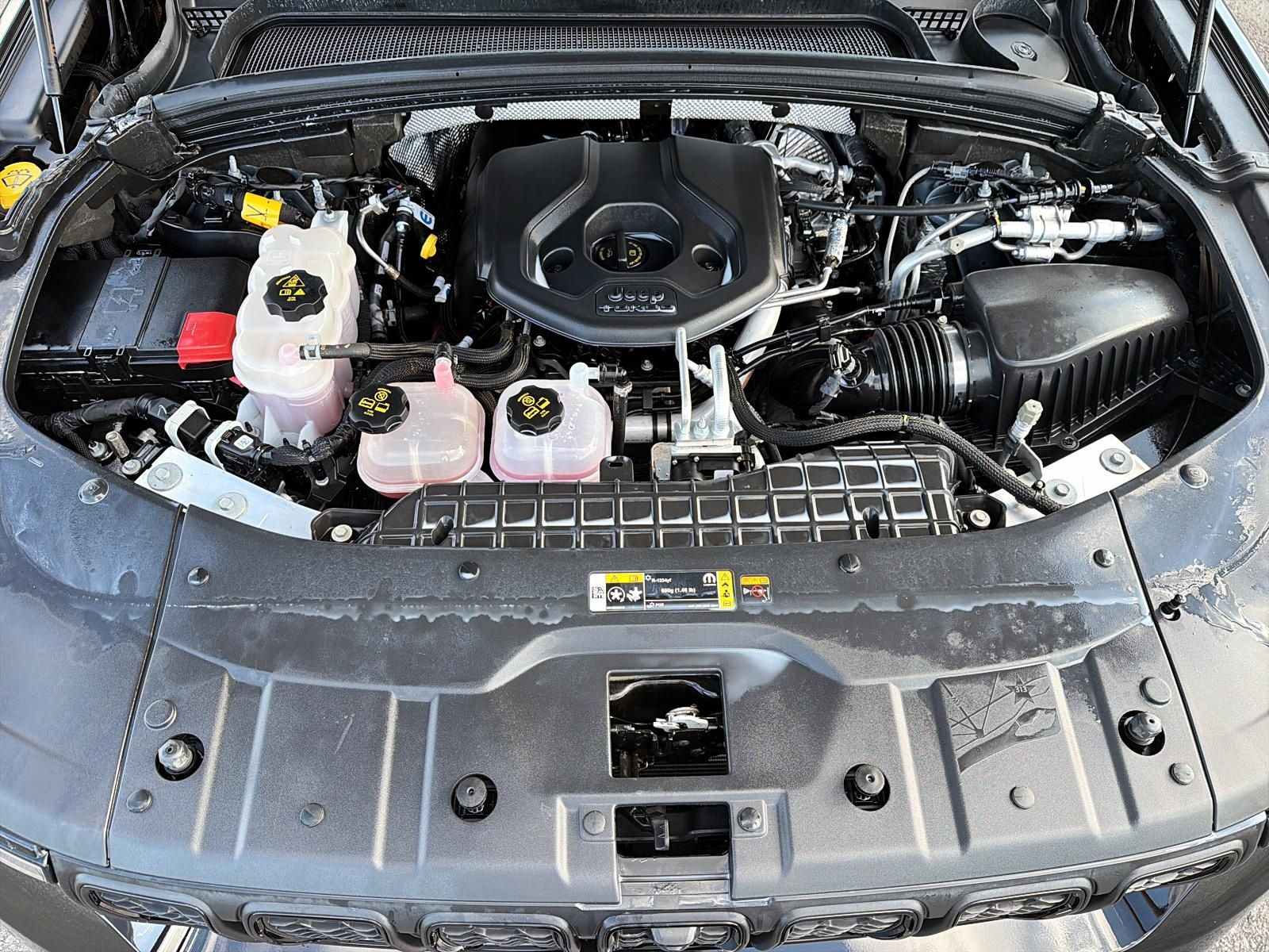 Photo 2023 Jeep Grand Cherokee 4xe 30th Anniversary #8