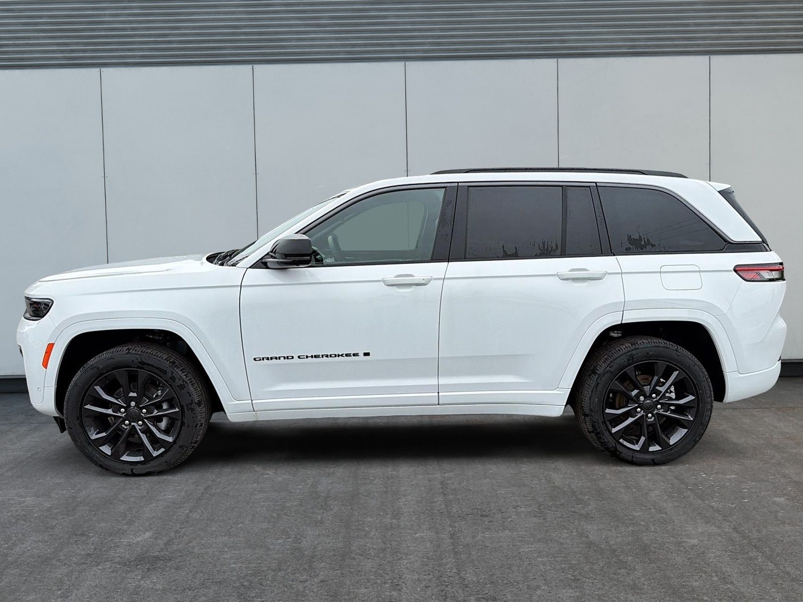 Photo Jeep Grand Cherokee LIMITED RESERVE 2026 #5