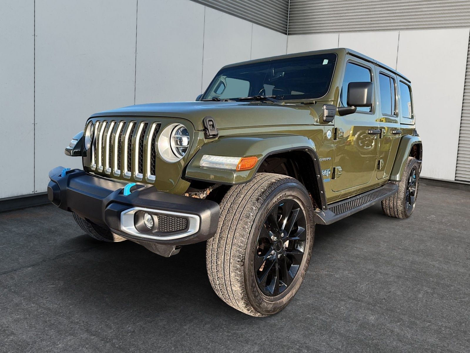 2022 Jeep Wrangler UNLIMITED SAHARA