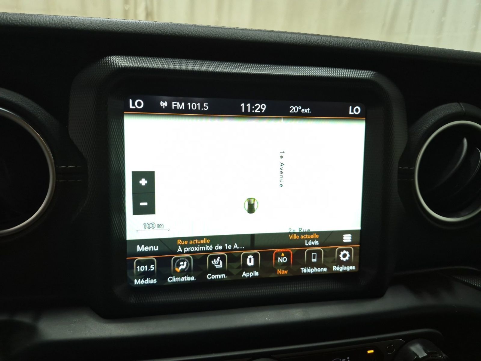 Photo 2022 Jeep Wrangler 4xe Unlimited Rubicon 4XE SKY ONE-TOUCH #6