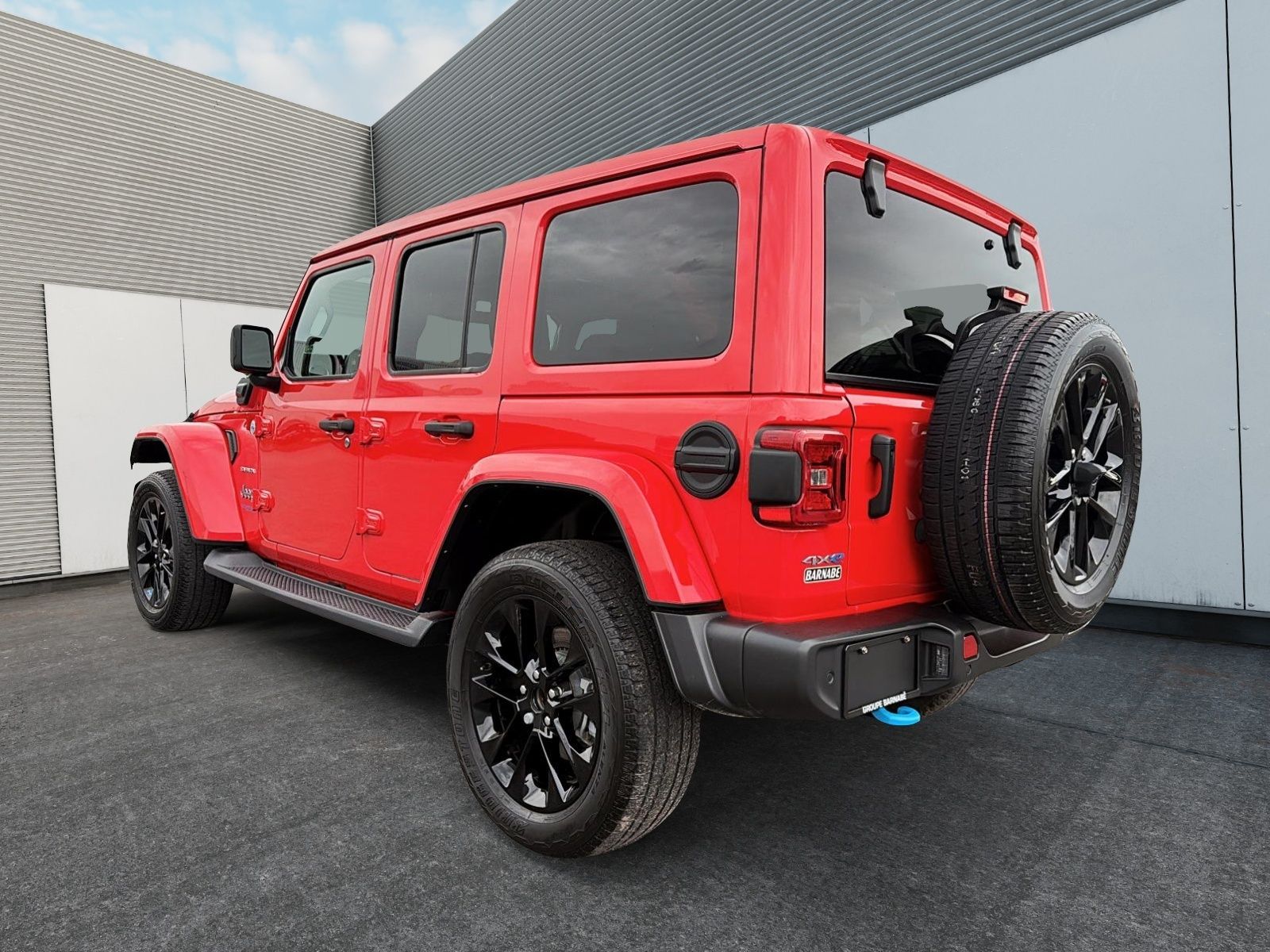 Photo 2022 Jeep Wrangler 4xe Unlimited Sahara #4