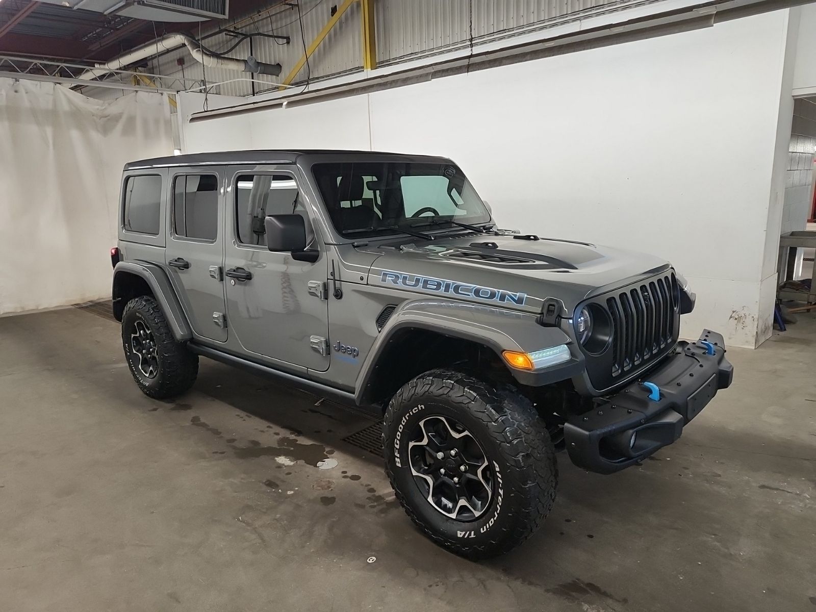 Photo 2022 Jeep Wrangler 4xe Unlimited Rubicon 4XE SKY ONE-TOUCH #4