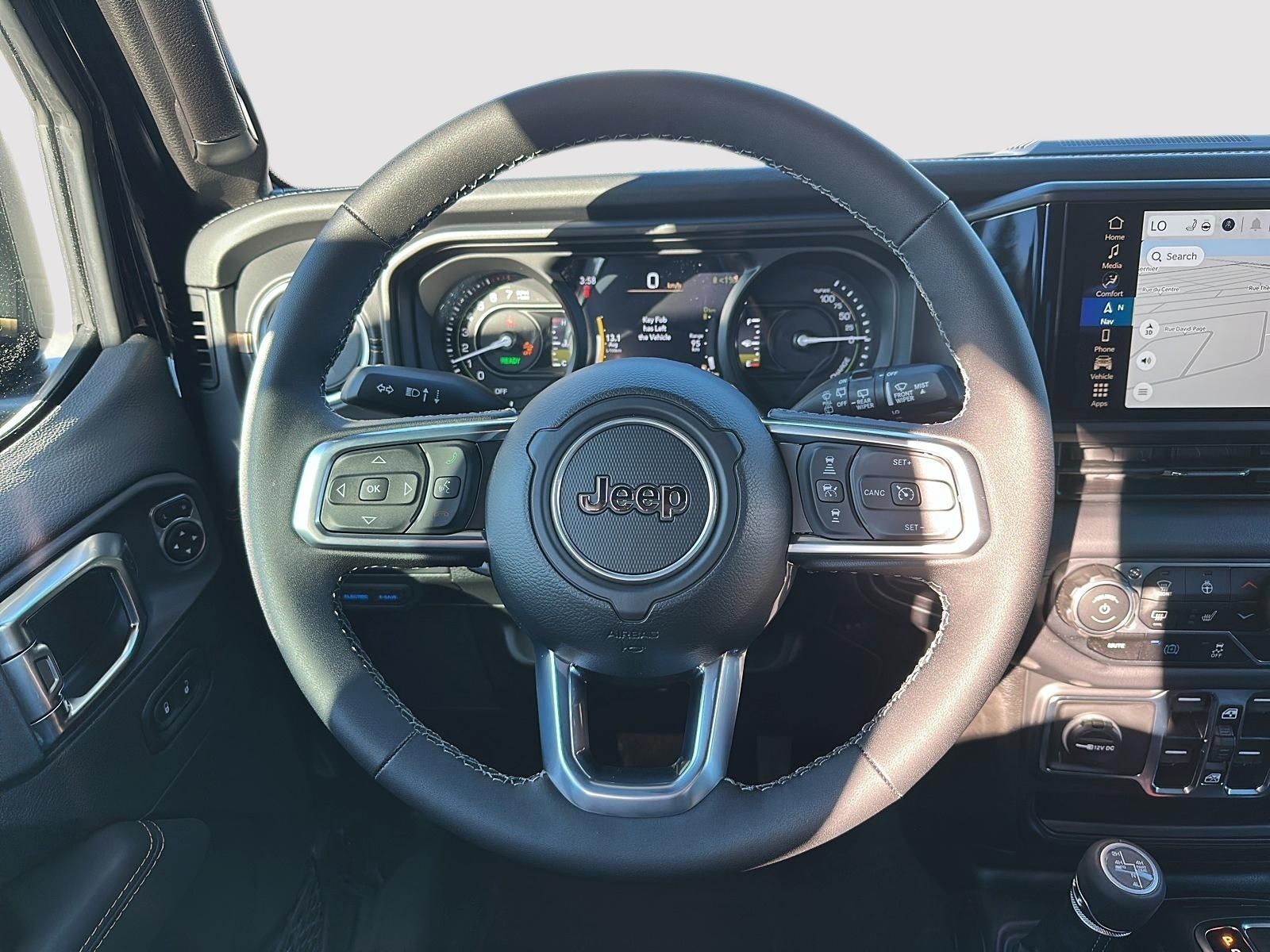Photo 2025 Jeep Wrangler 4xe Sahara #7