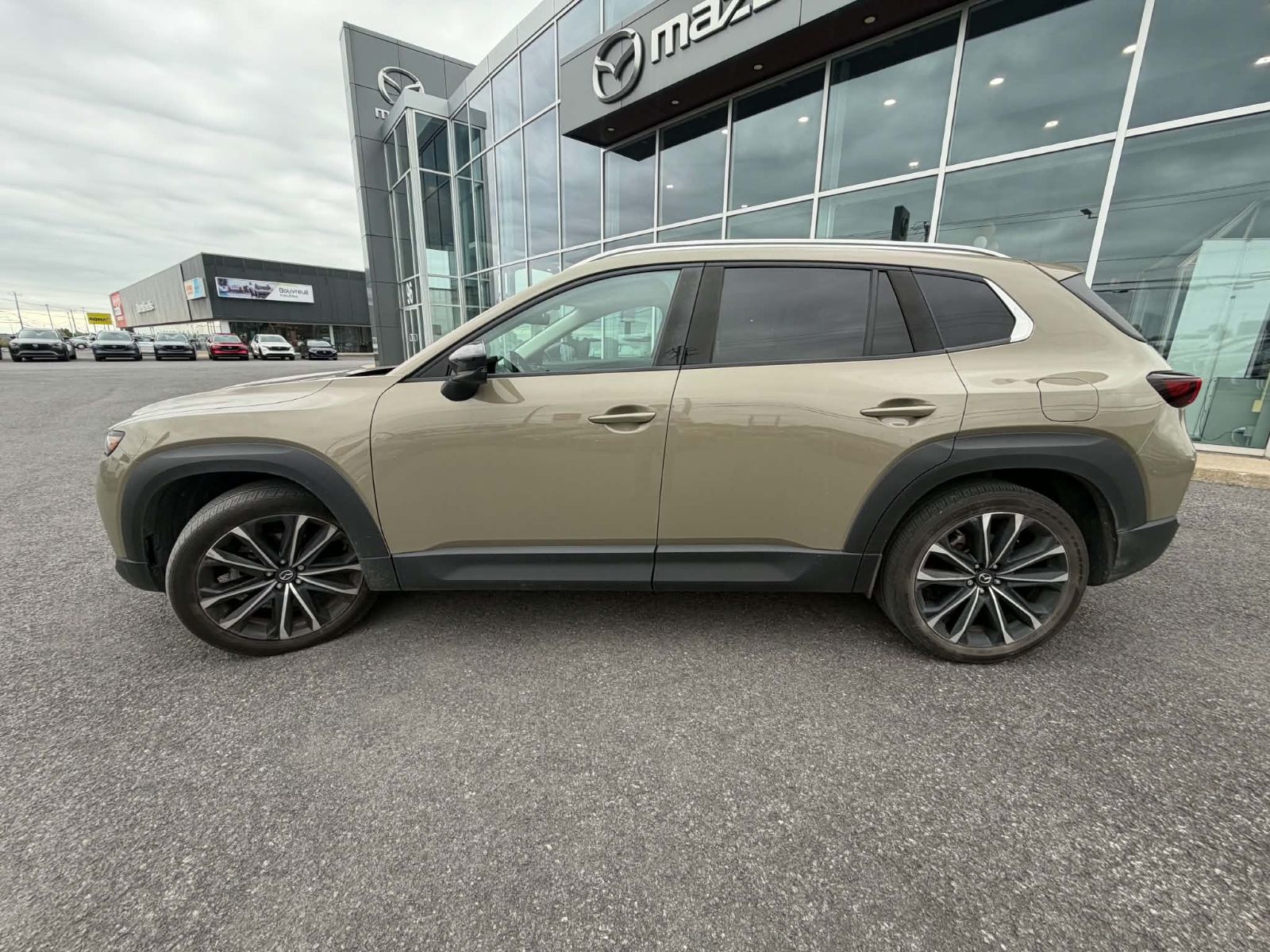 Photo Mazda CX-50 GT 2023 #2
