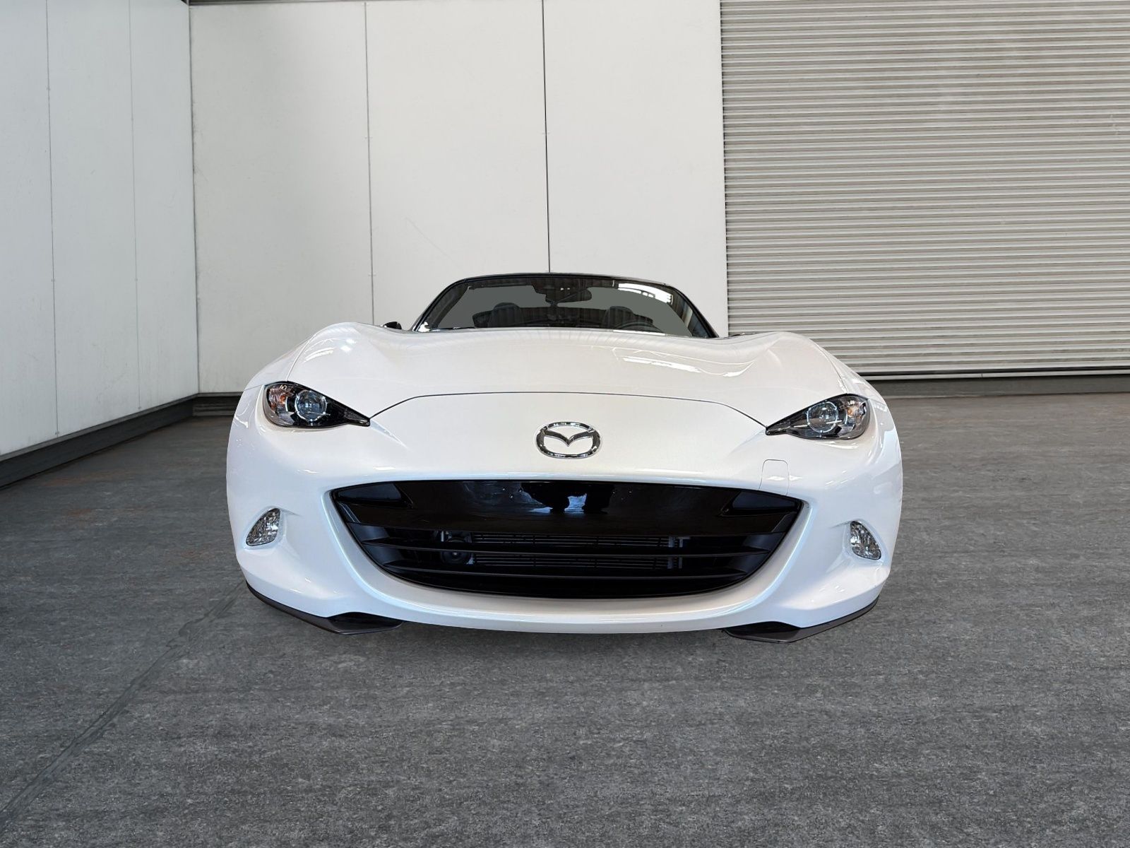 Photo 2023 Mazda MX-5 GS #2