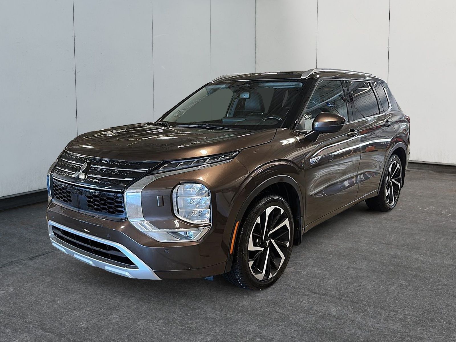 2023 Mitsubishi Outlander PHEV GT AWC PLUG-IN BRANCHABLE