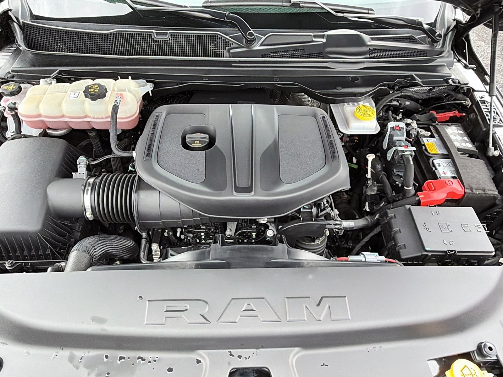 Photo Ram 1500 Sport - Crew cab - moteur hurricane 2025 #8