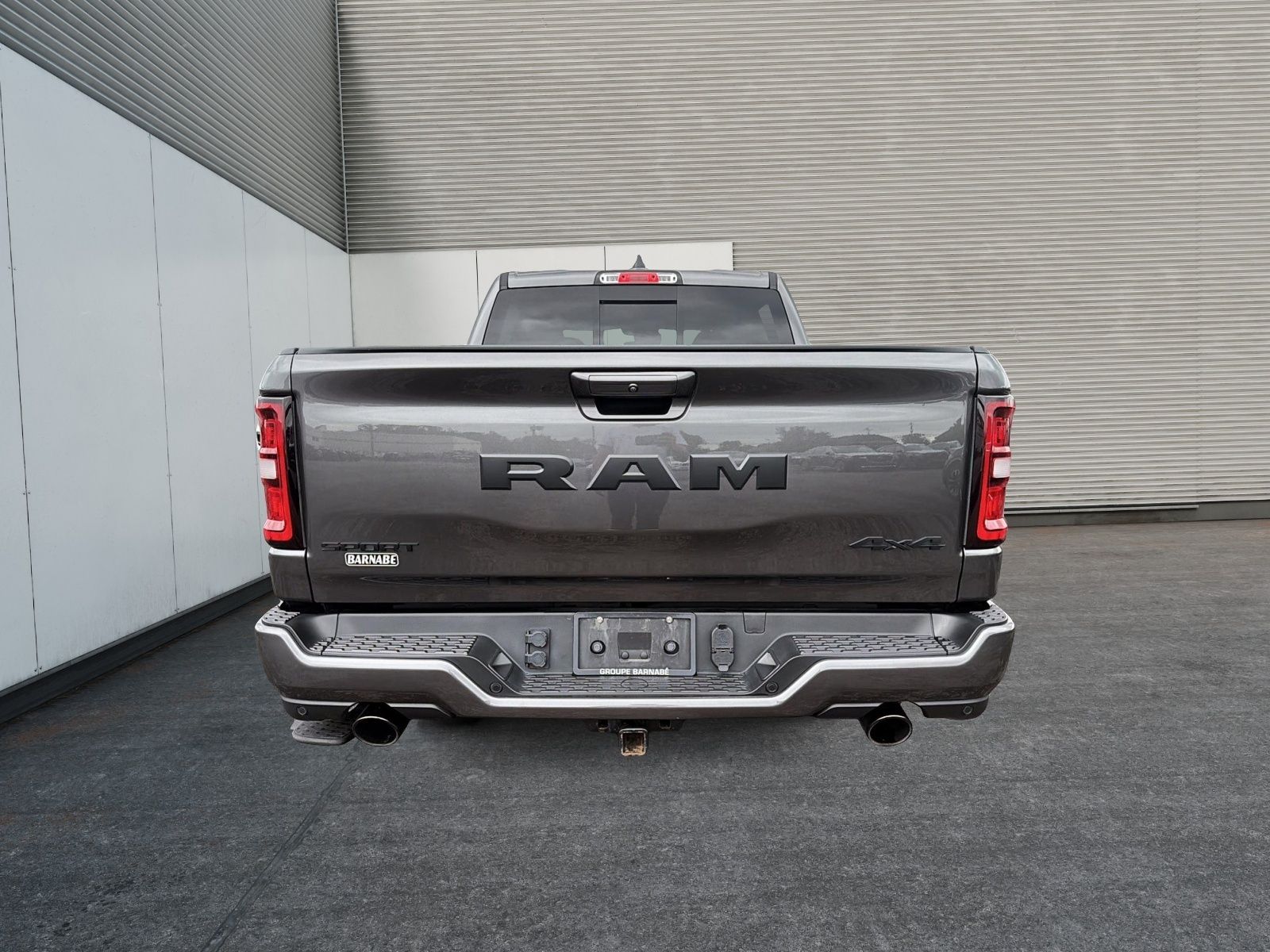 Photo Ram 1500 Sport - Crew cab - moteur hurricane 2025 #3