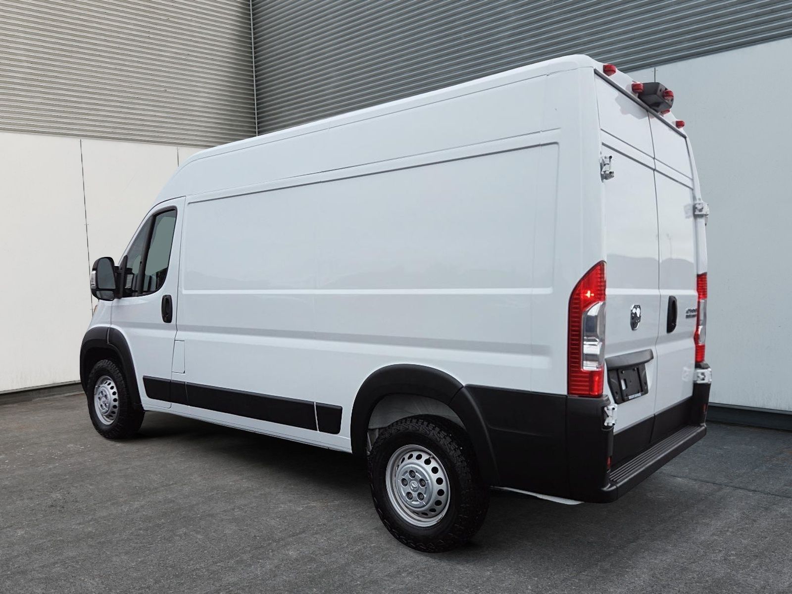 Photo 2025 Ram ProMaster Cargo Van Tradesman #4