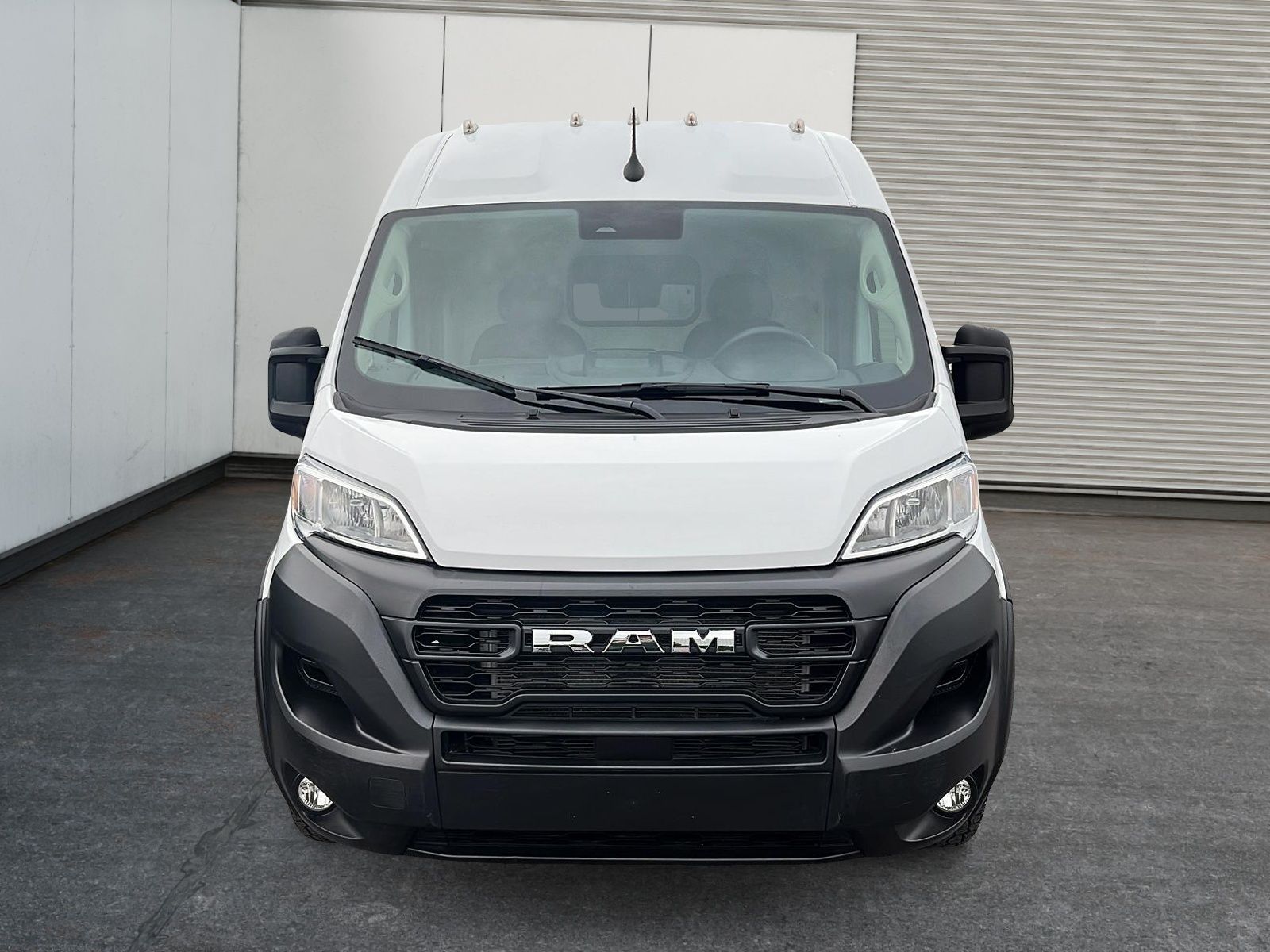 Photo 2025 Ram ProMaster Cargo Van Tradesman #2