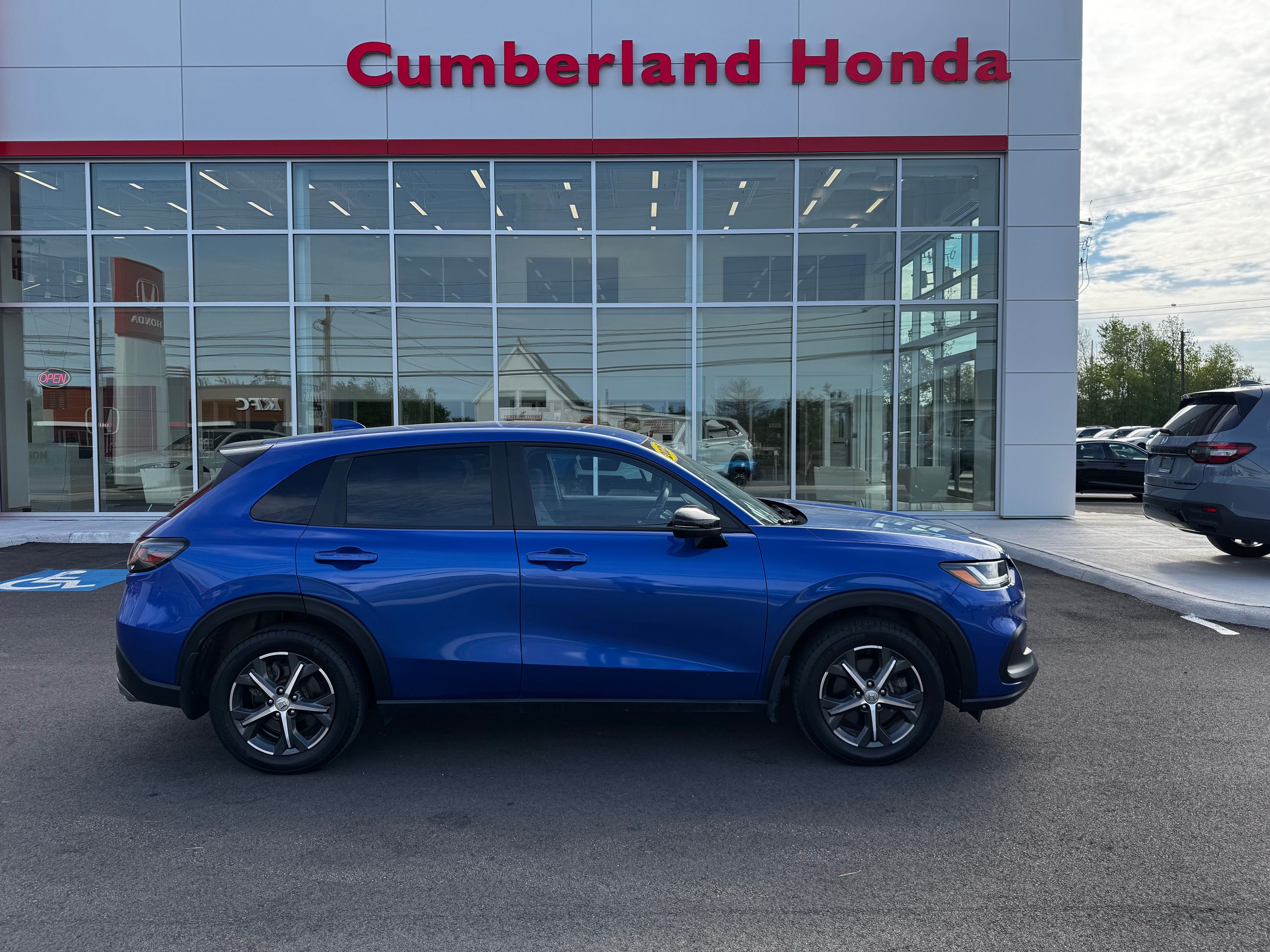 2025 Honda HR-V SPORT