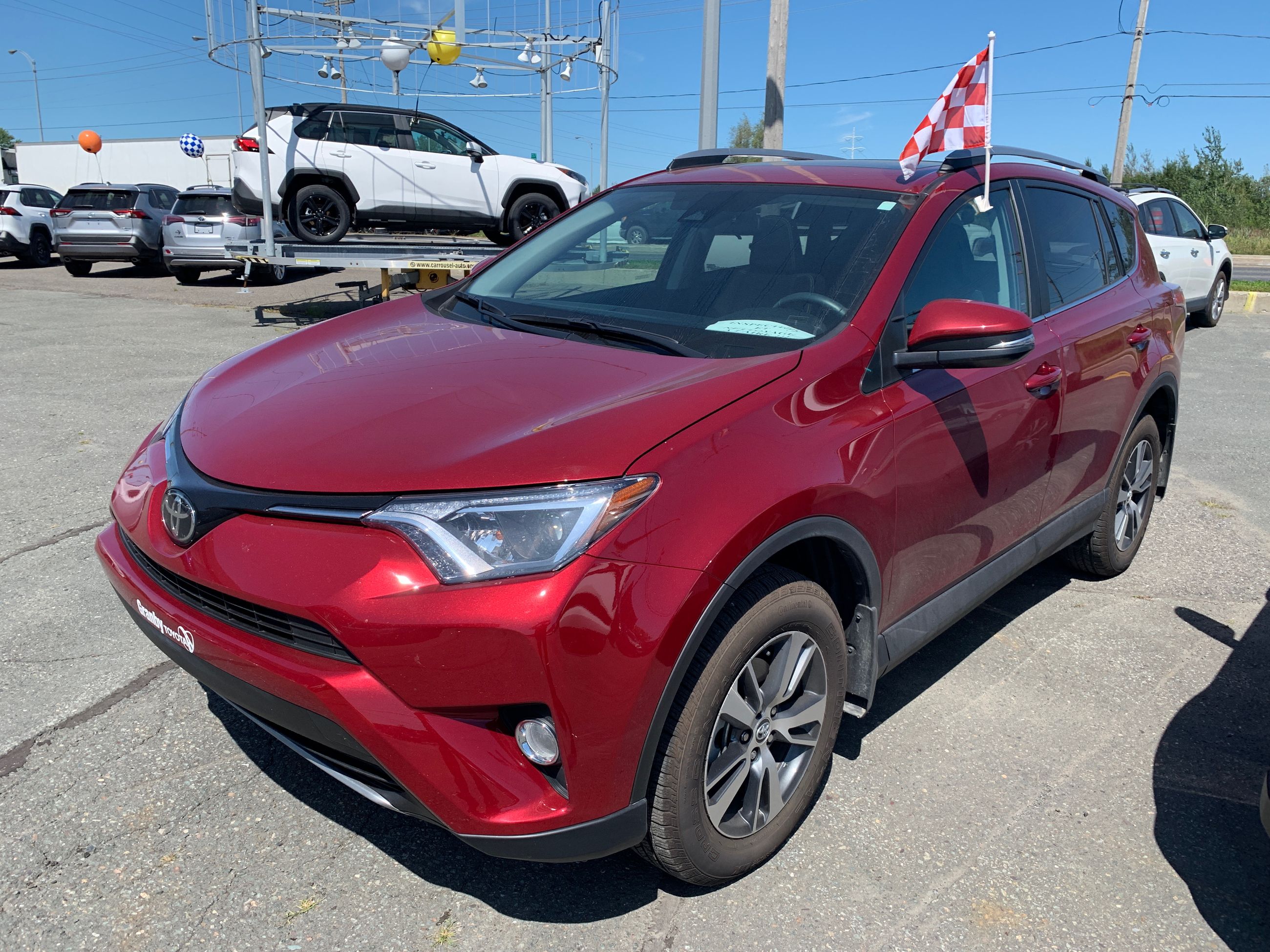 Granby Toyota Toyota RAV4 CERTIFIÉ XLE AWD AC VITRES MAGS TOIT
