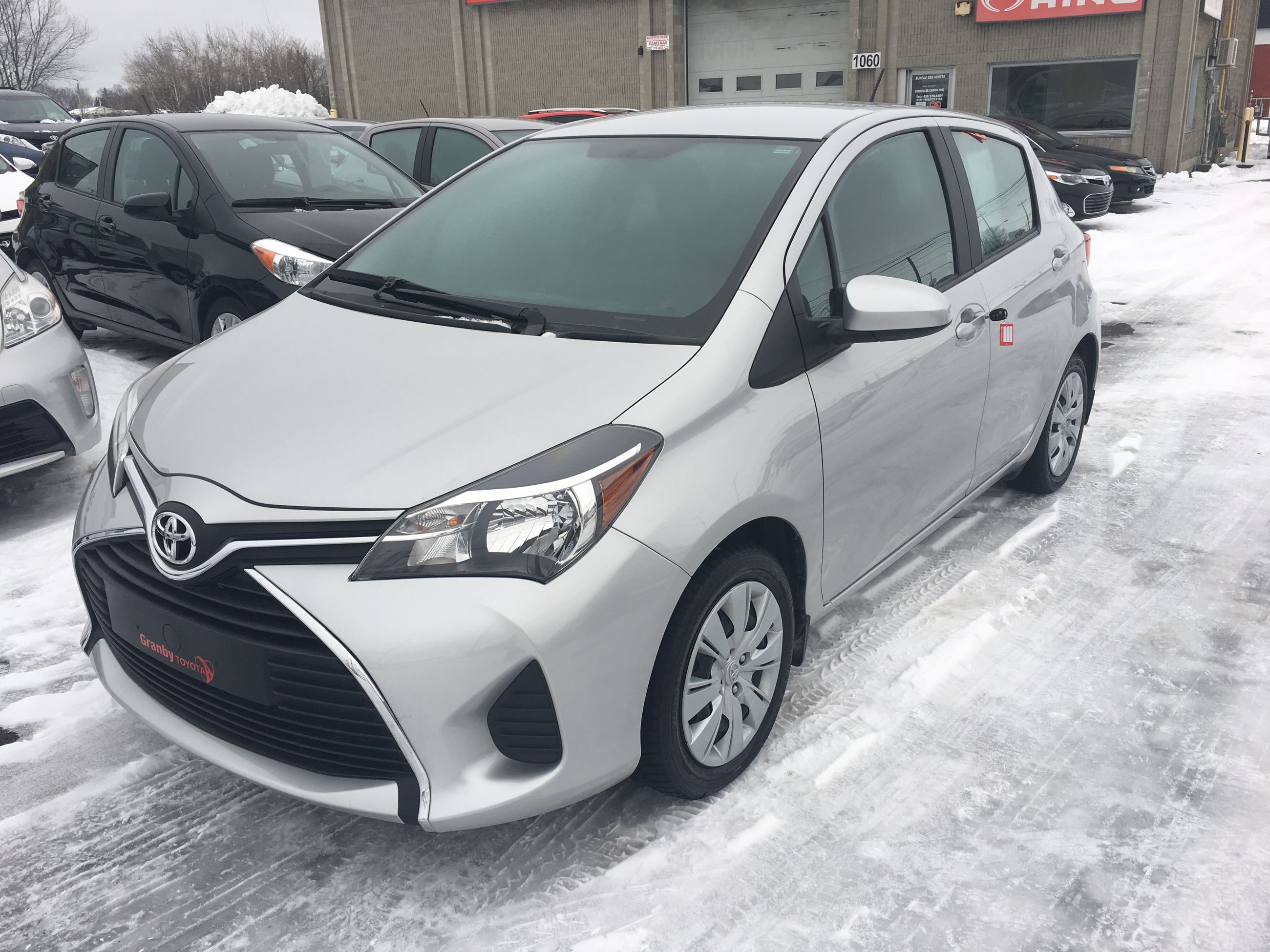 Granby Toyota Toyota Yaris CERTIFIÉ AC VITRES CRUISE 2016 d'occasion