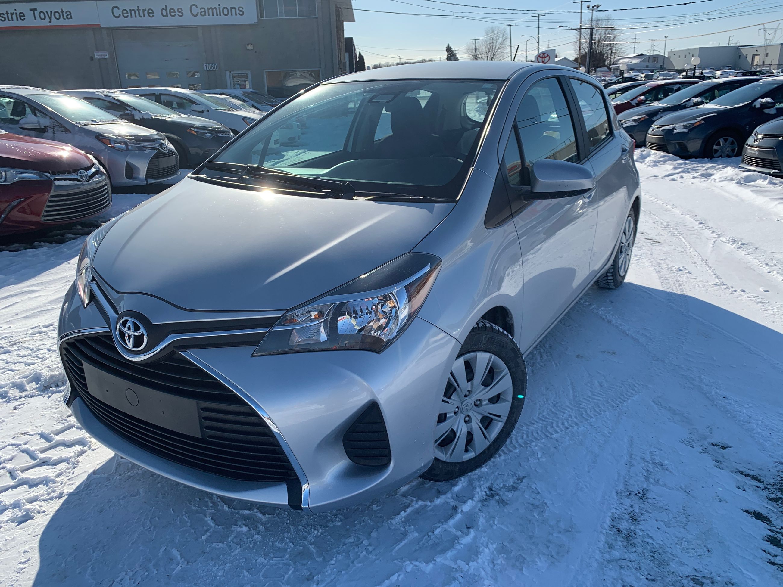 Granby Toyota Toyota Yaris LE AC VITRES CRUISE 2017 d'occasion à