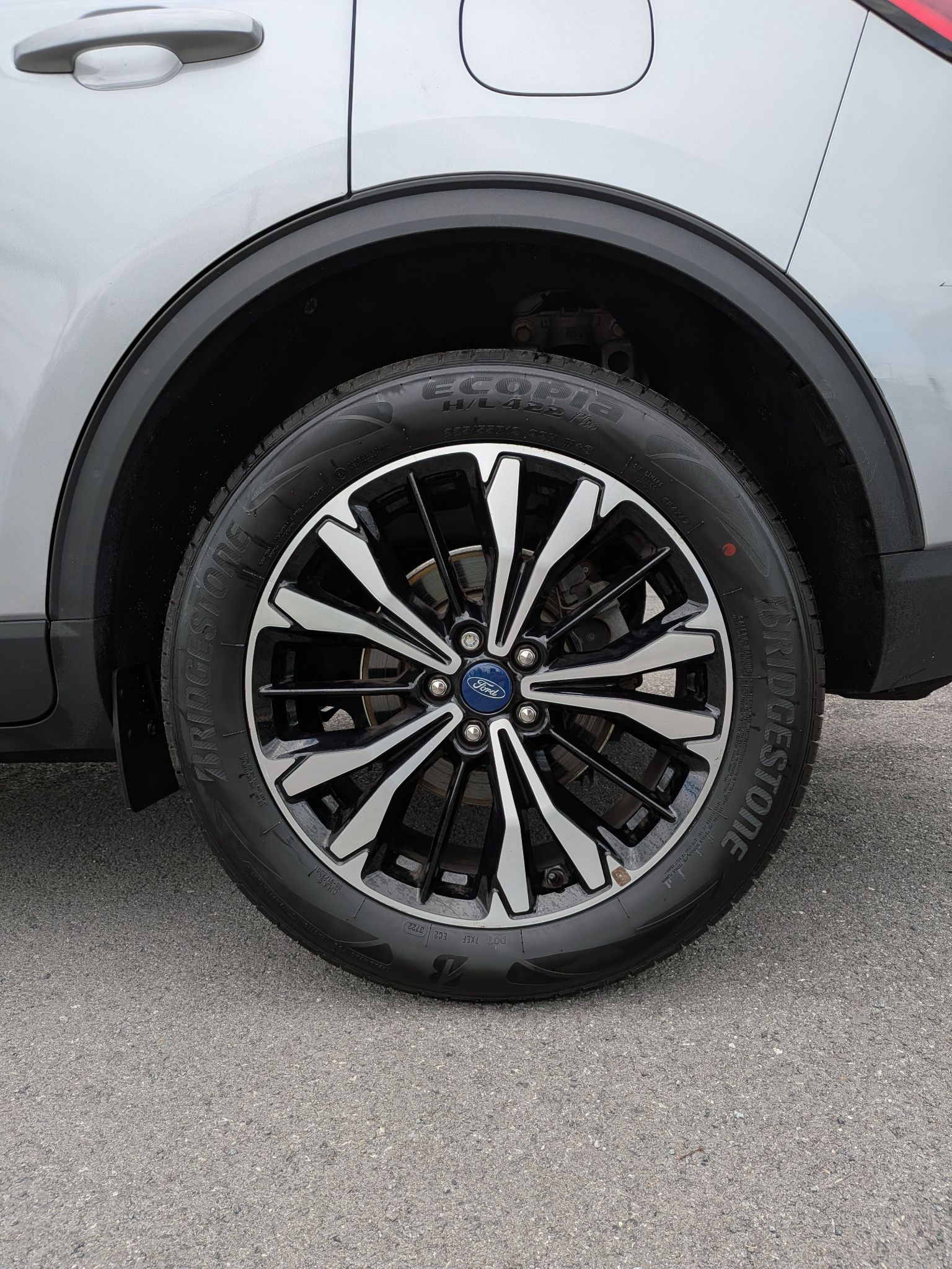 Photo 2022 Ford Escape SE AWD SPORT #5