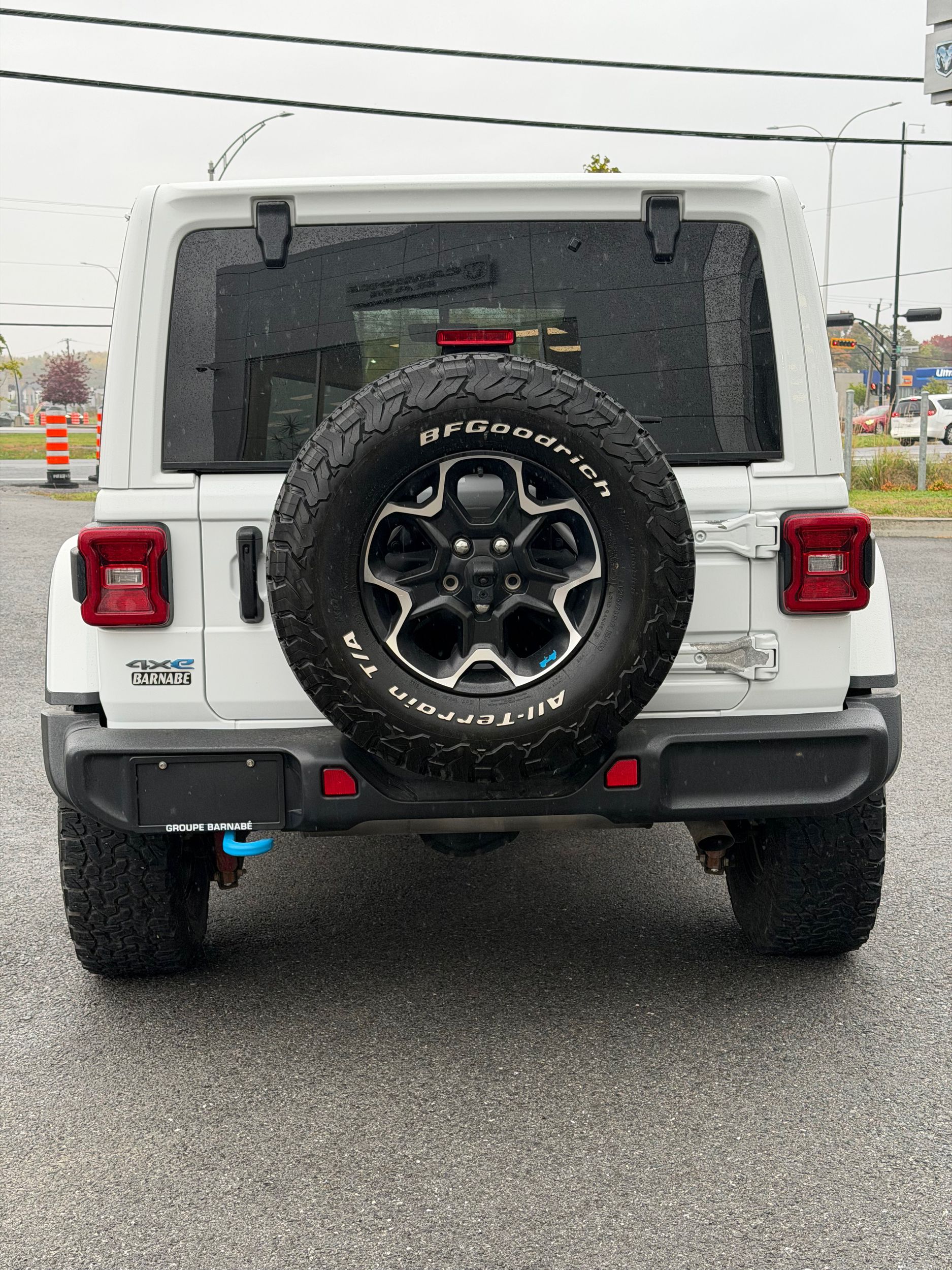 Photo 2022 Jeep Wrangler 4xe Unlimited Rubicon 4XE SKY ONE-TOUCH #6