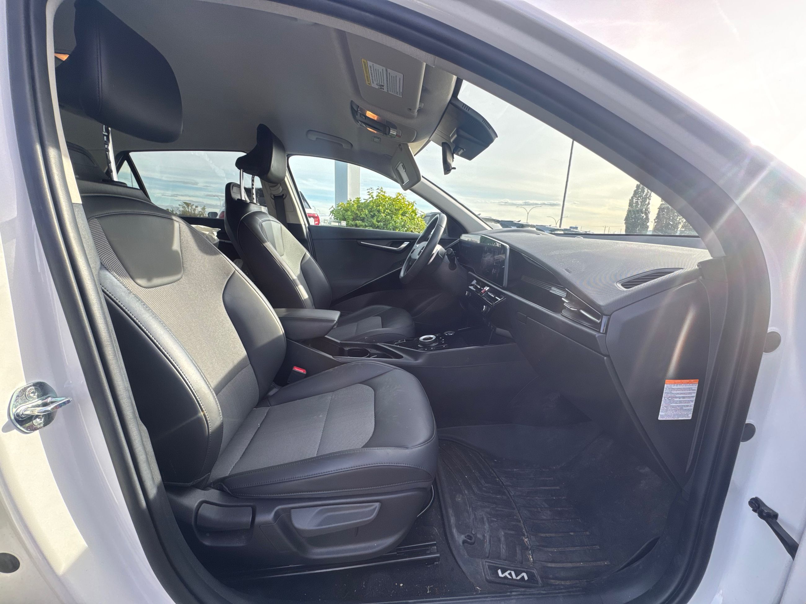 Photo 2024 Kia Niro EV WIND+ #5