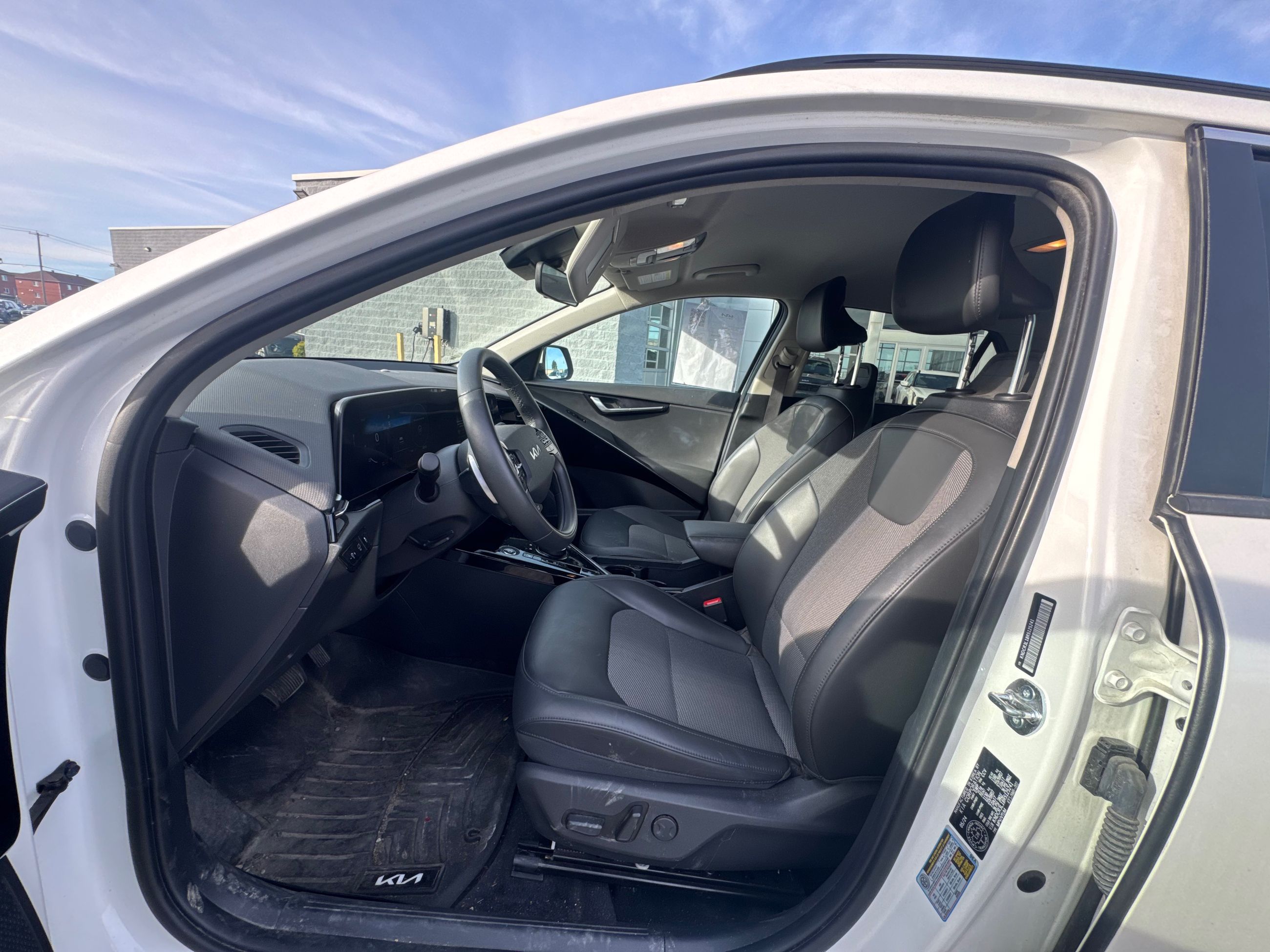 Photo 2024 Kia Niro EV WIND+ #4