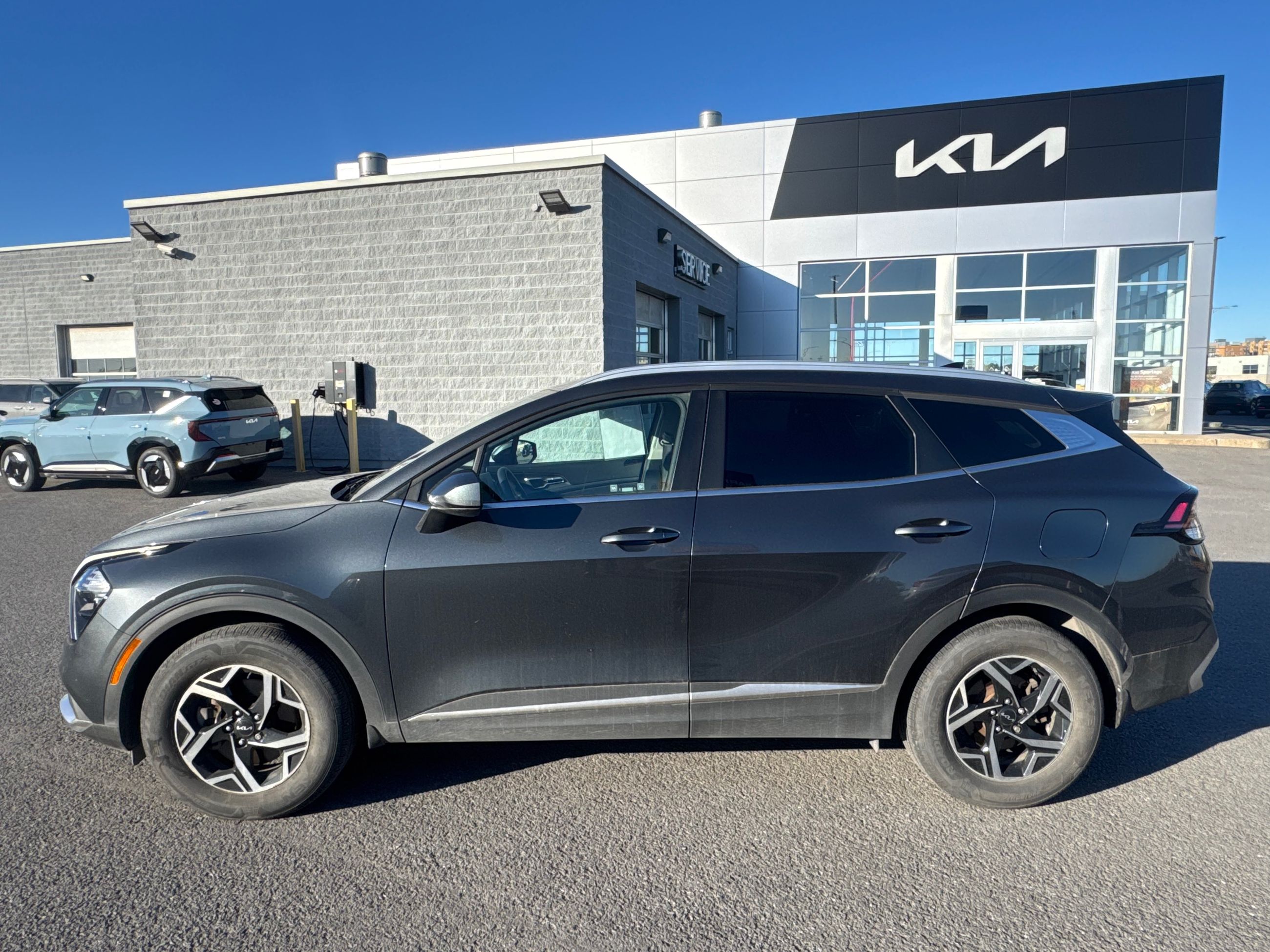 Photo 2023 Kia Sportage LX #6
