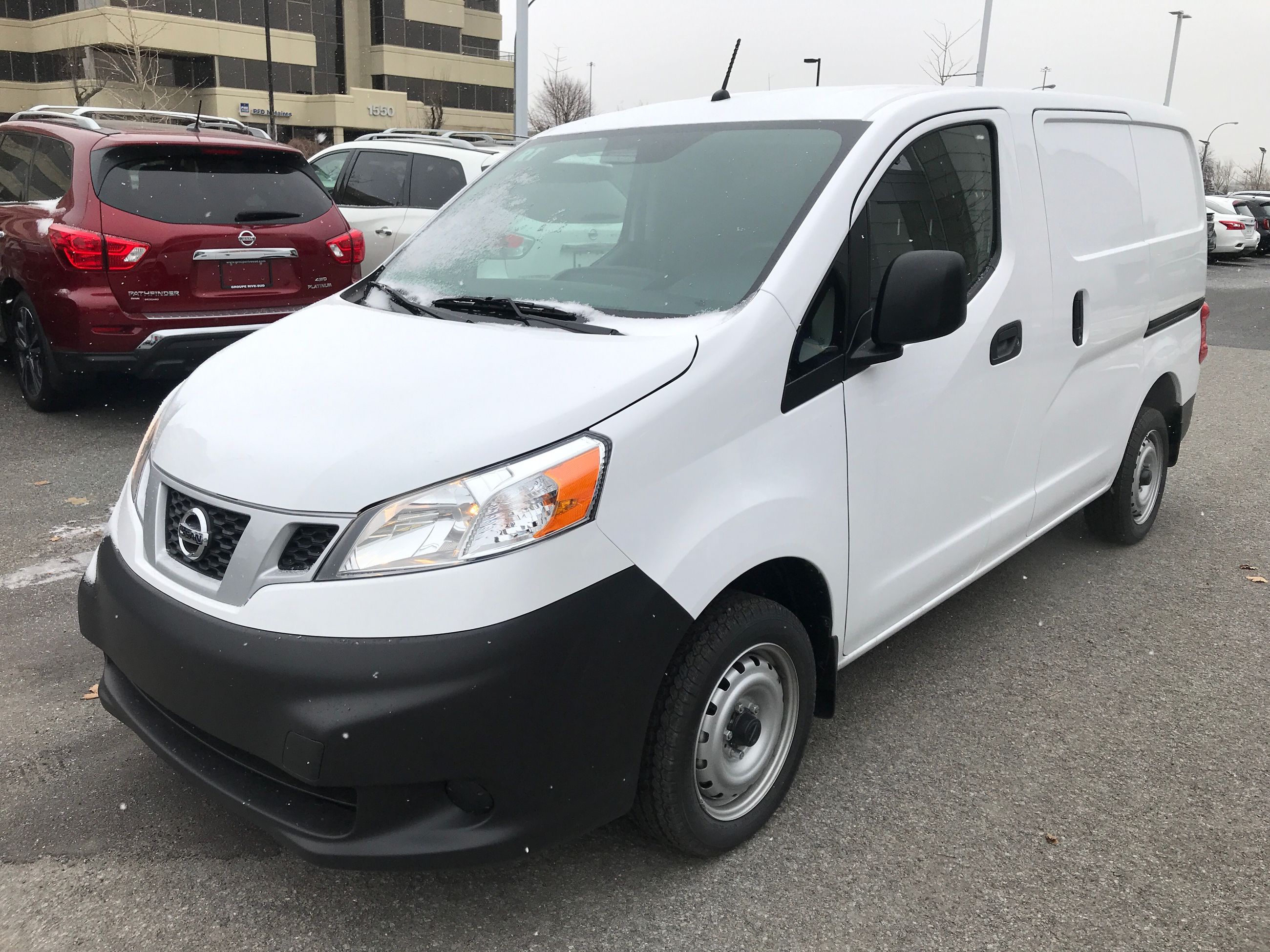nissan nv200 compact