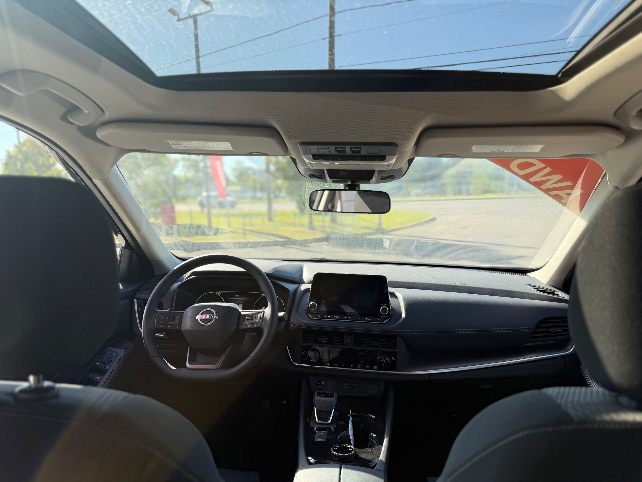 Photo 2026 Nissan Rogue SV AWD #8