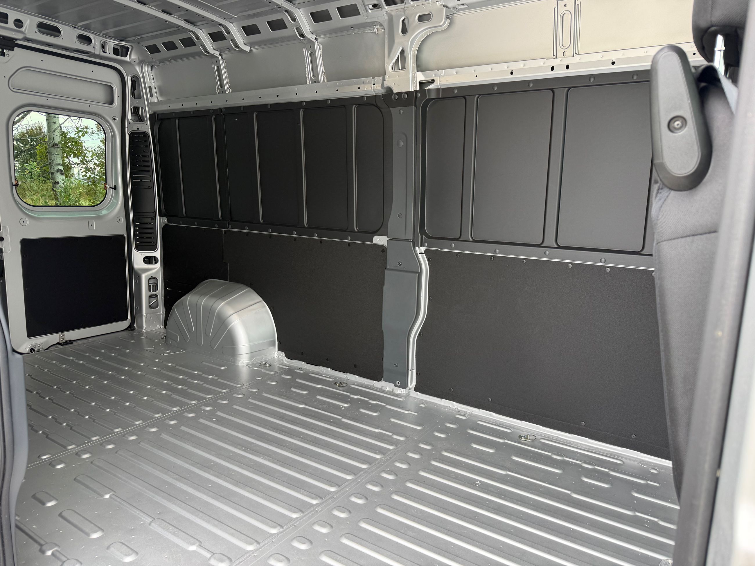 Photo Ram ProMaster Cargo Van 2500 SLT+ 2025 #6
